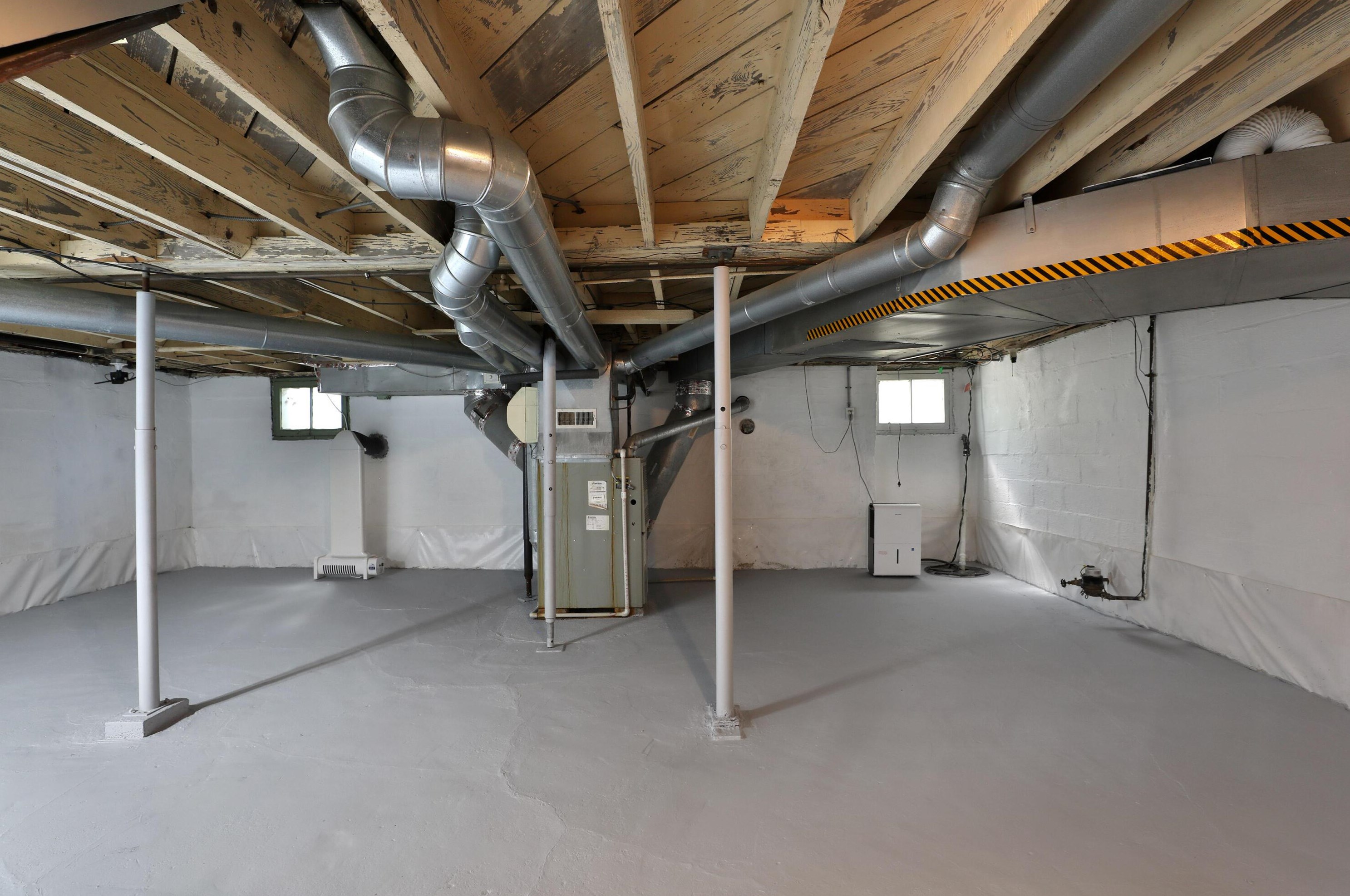 185 Weber Rd, Columbus OH 43202-1451 exterior