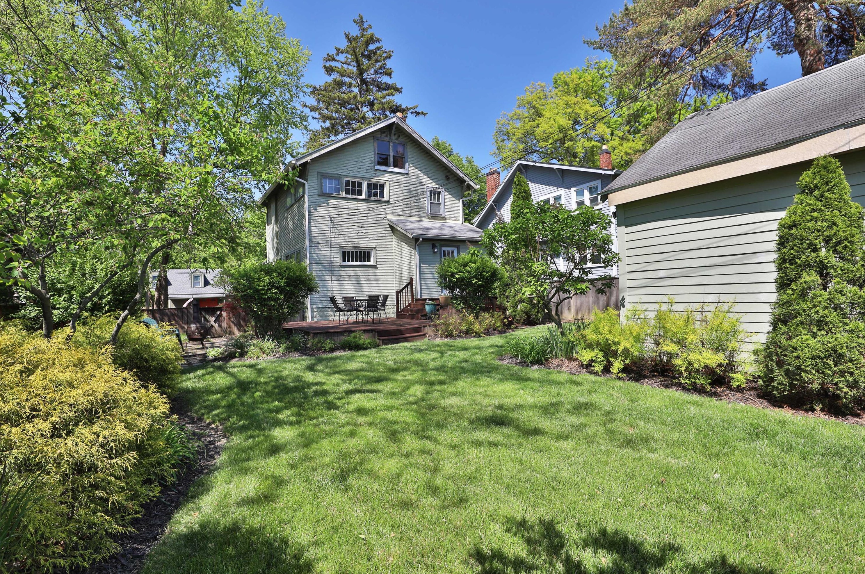 185 Weber Rd, Columbus OH 43202-1451 exterior