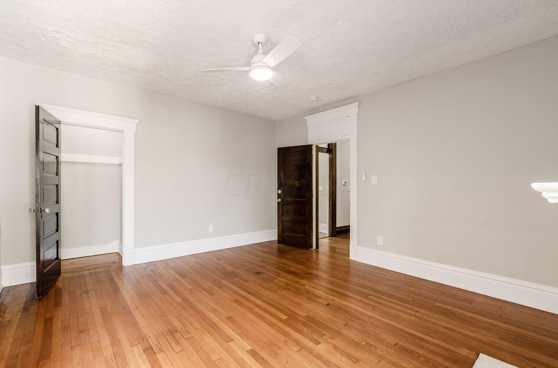 42 Governors Pl, Columbus OH  43203-1911 exterior