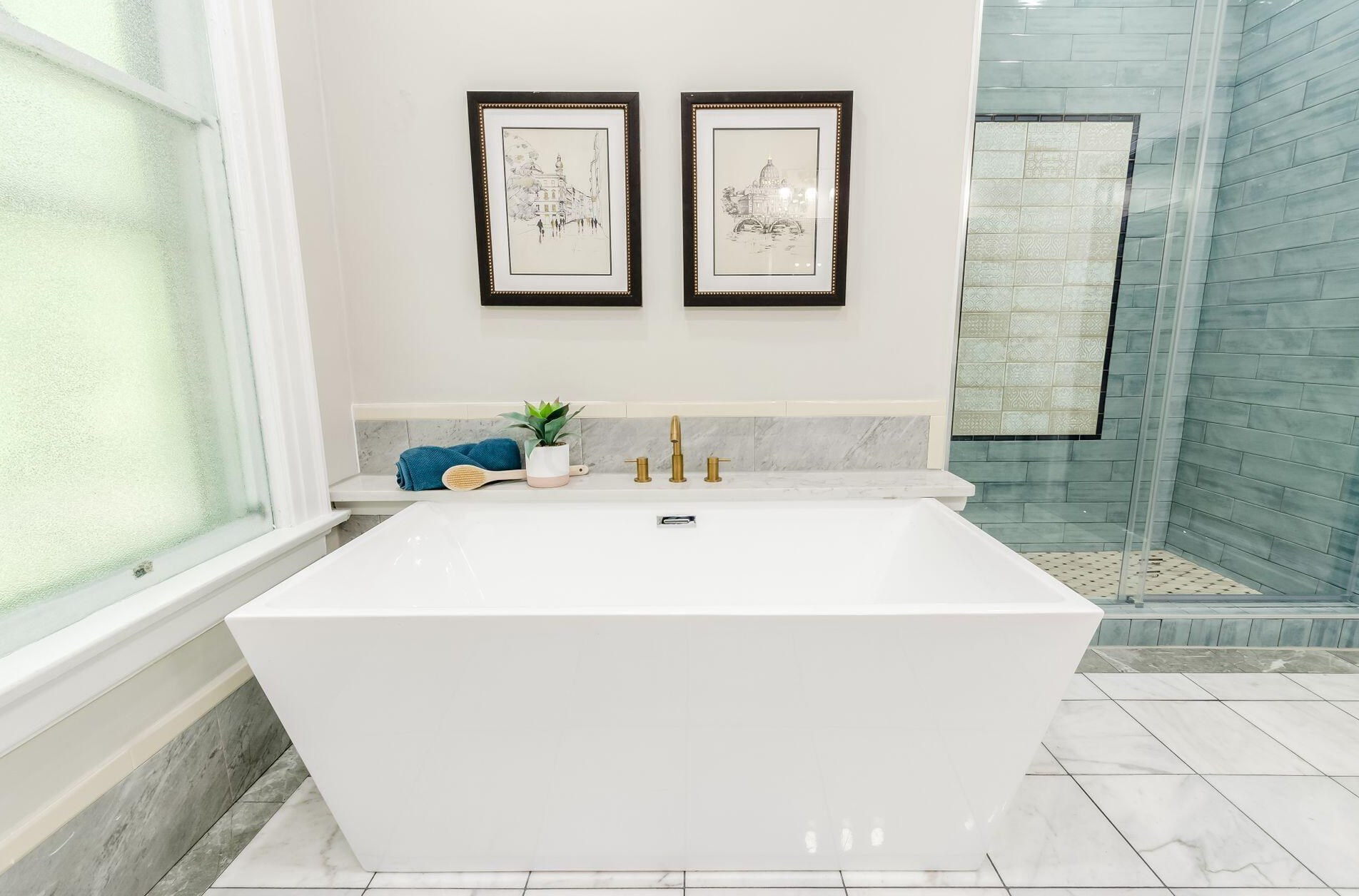 42 Governors Pl, Columbus OH  43203-1911 exterior