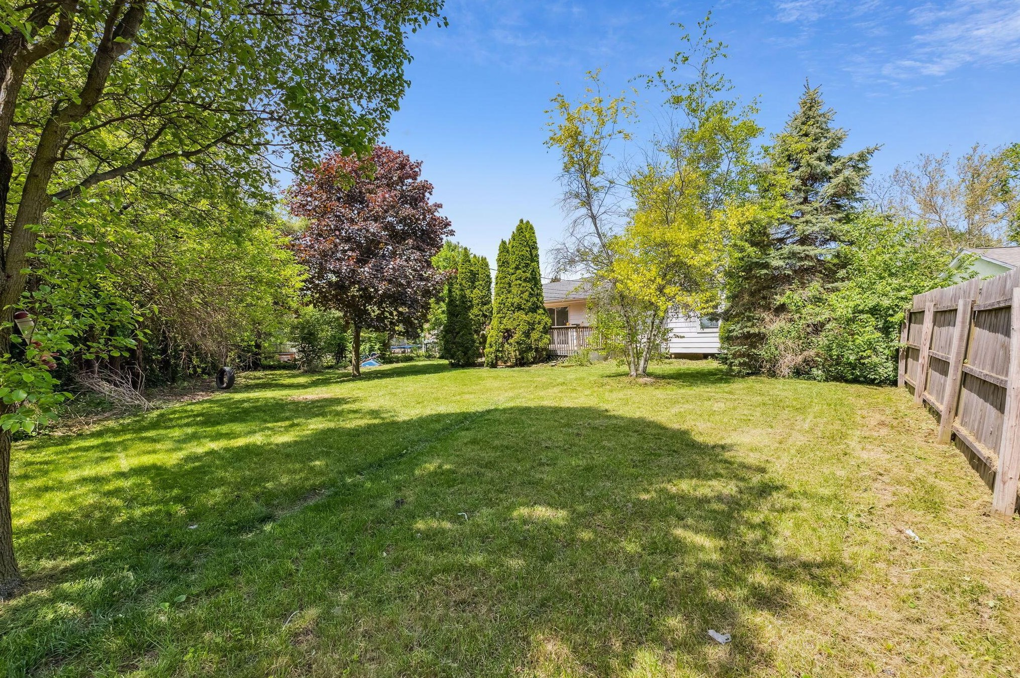 4690 Glendon Rd, Columbus OH 43229-6447 exterior