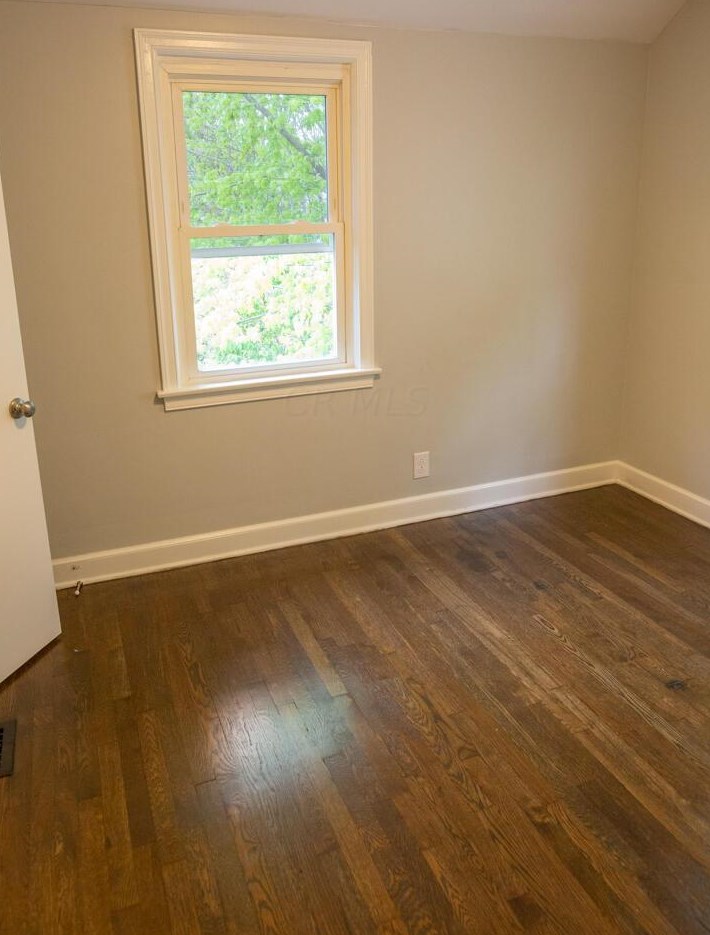 1708 Bide A Wee Park Ave, Columbus OH 43205-3039 exterior