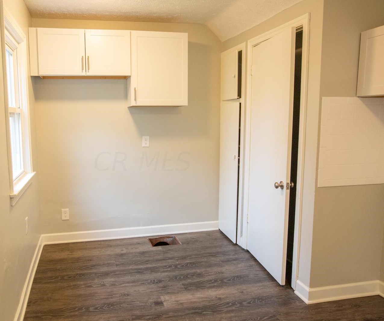 1708 Bide A Wee Park Ave, Columbus OH 43205-3039 exterior