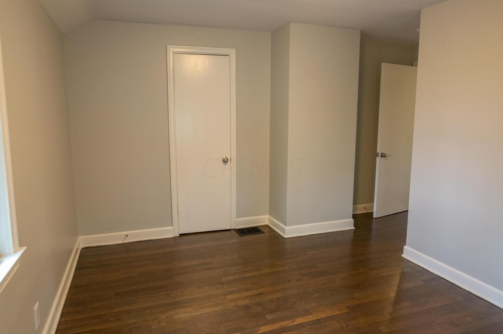 1708 Bide A Wee Park Ave, Columbus OH 43205-3039 exterior