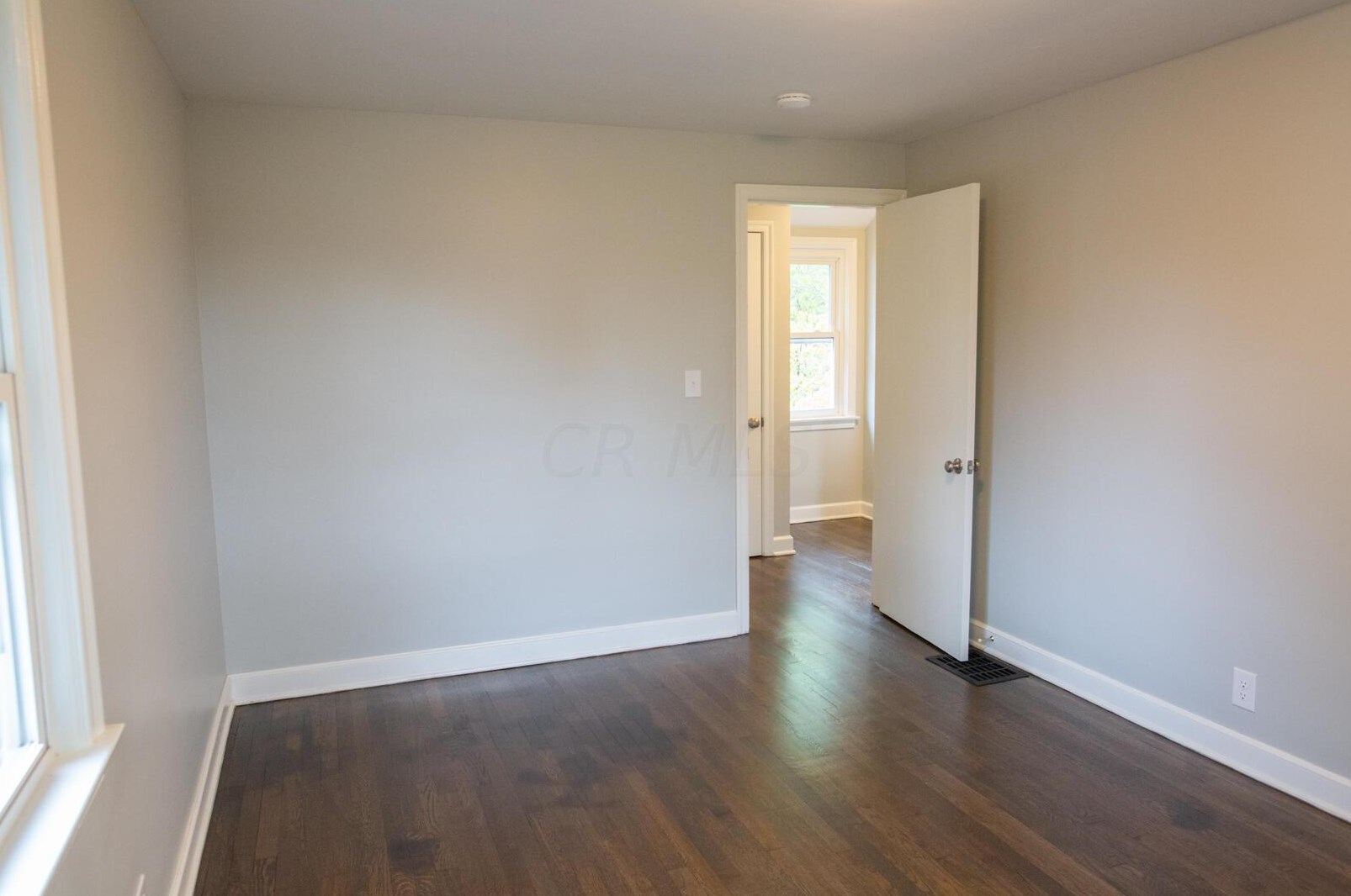 1708 Bide A Wee Park Ave, Columbus OH 43205-3039 exterior