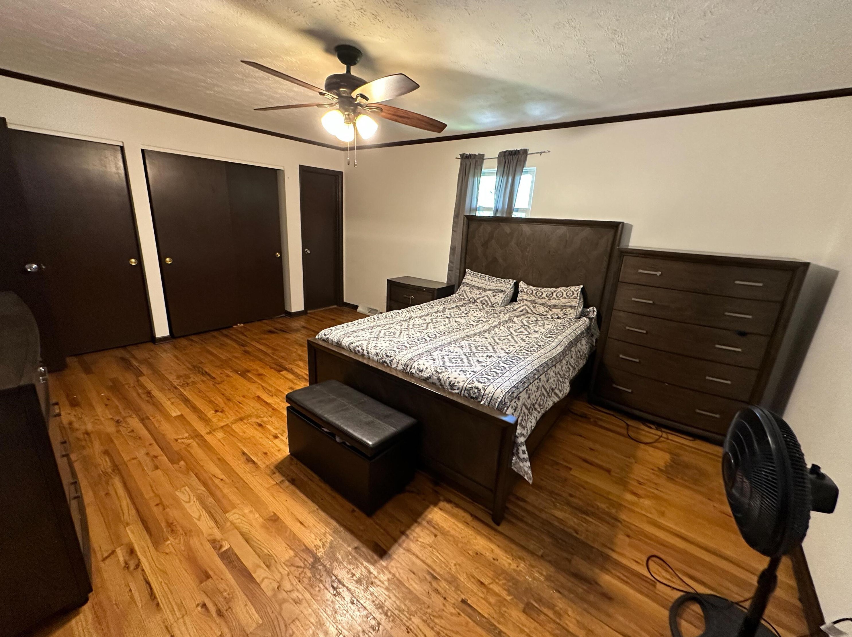 1795 Dorsetshire Rd, Columbus OH  43229-2166 exterior