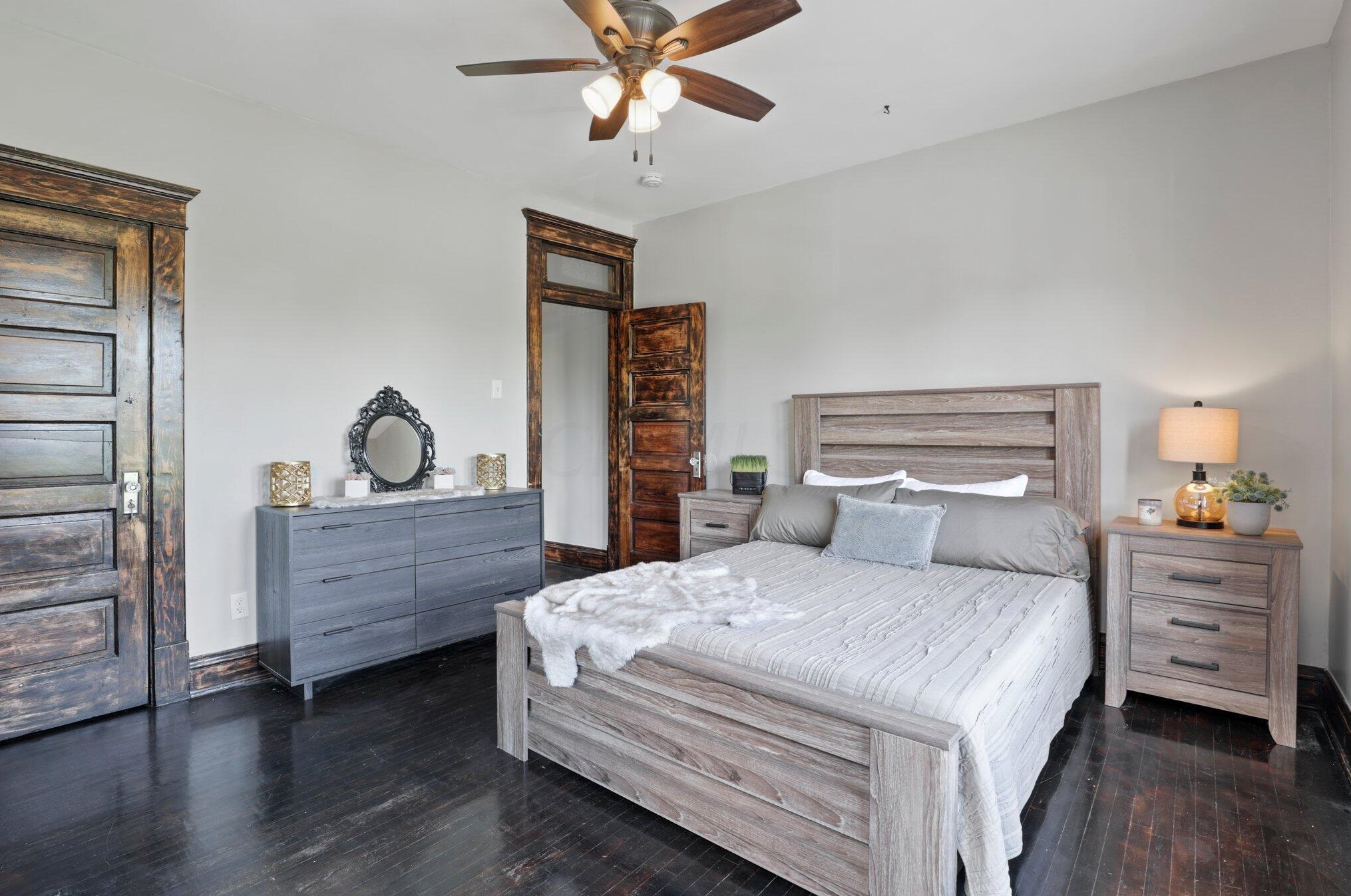 1518 Bryden Rd, Columbus OH 43205-2125 exterior