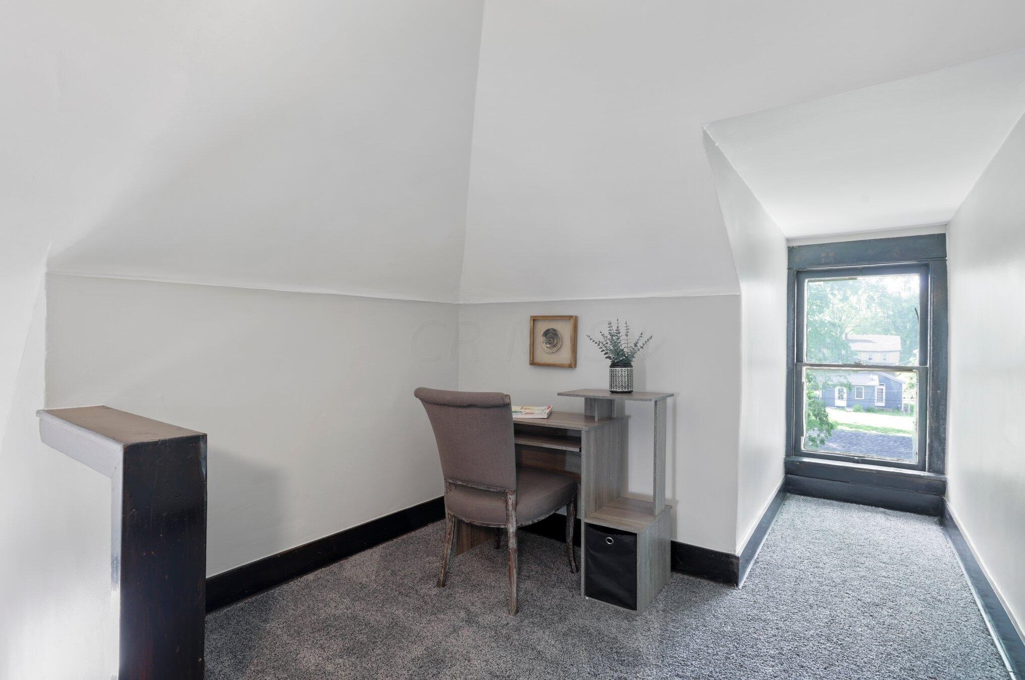 1518 Bryden Rd, Columbus OH 43205-2125 exterior