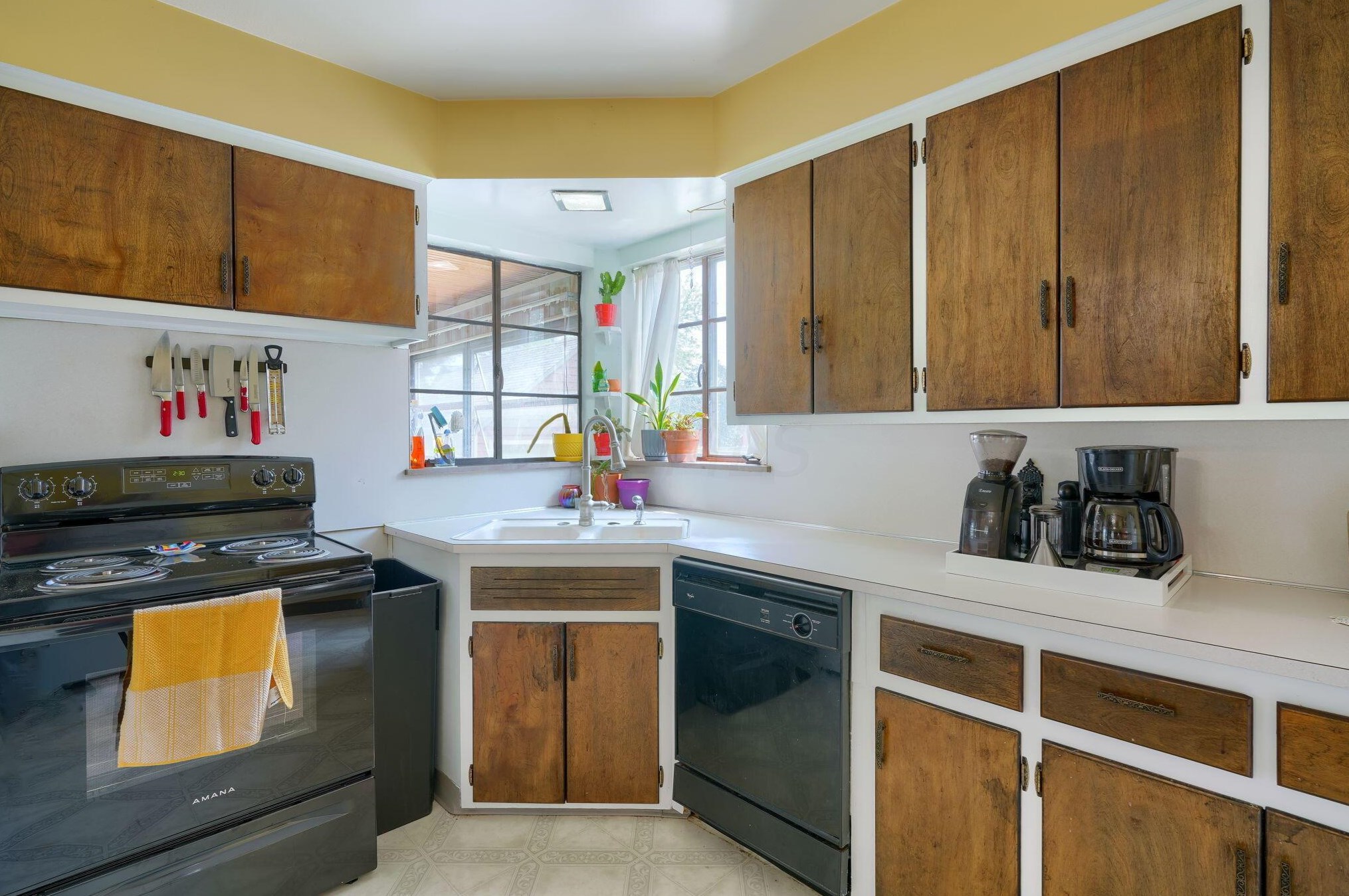 46 Algonquin Ave, Columbus OH  43204-1902 exterior