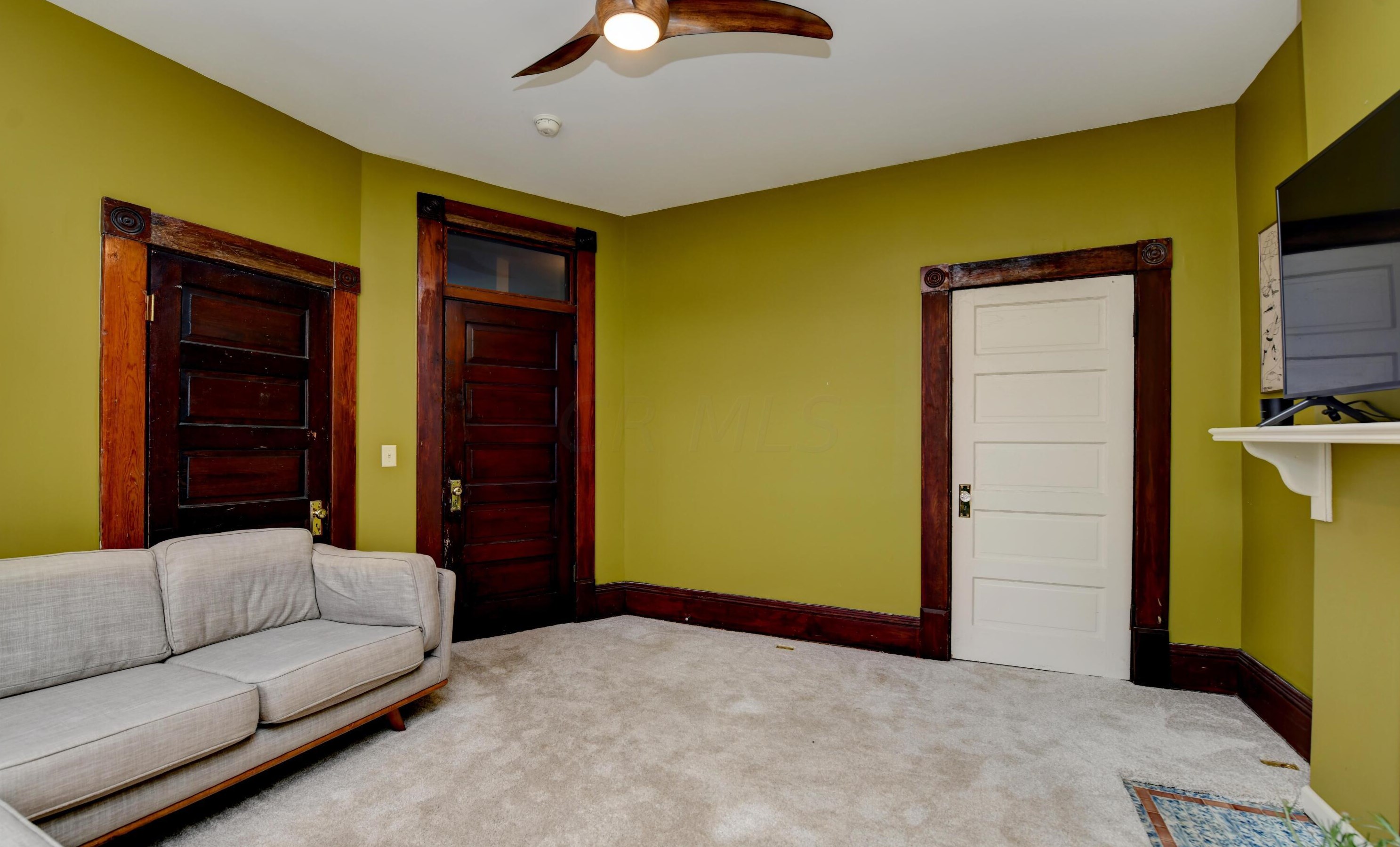 62 Ohio Ave, Columbus OH  43203-1949 exterior