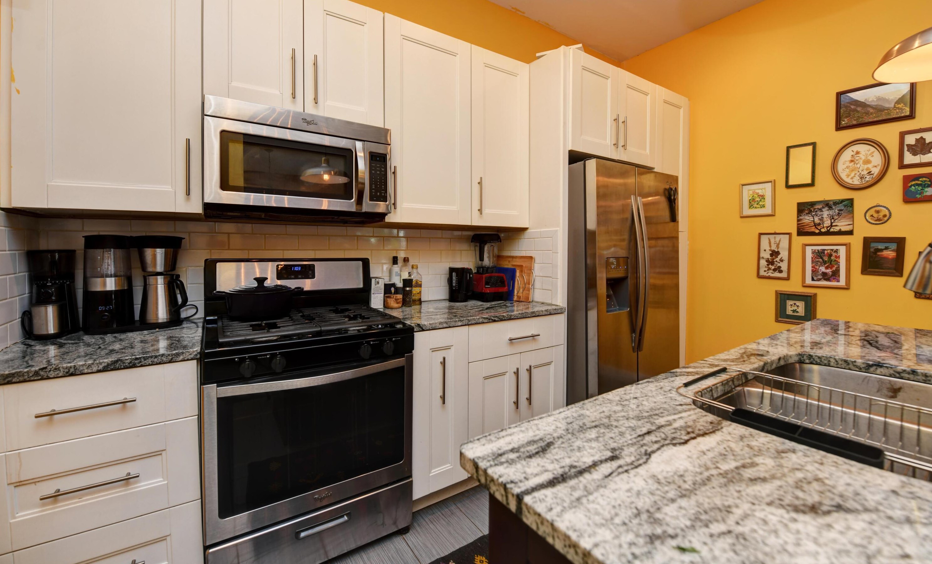 62 Ohio Ave, Columbus OH  43203-1949 exterior