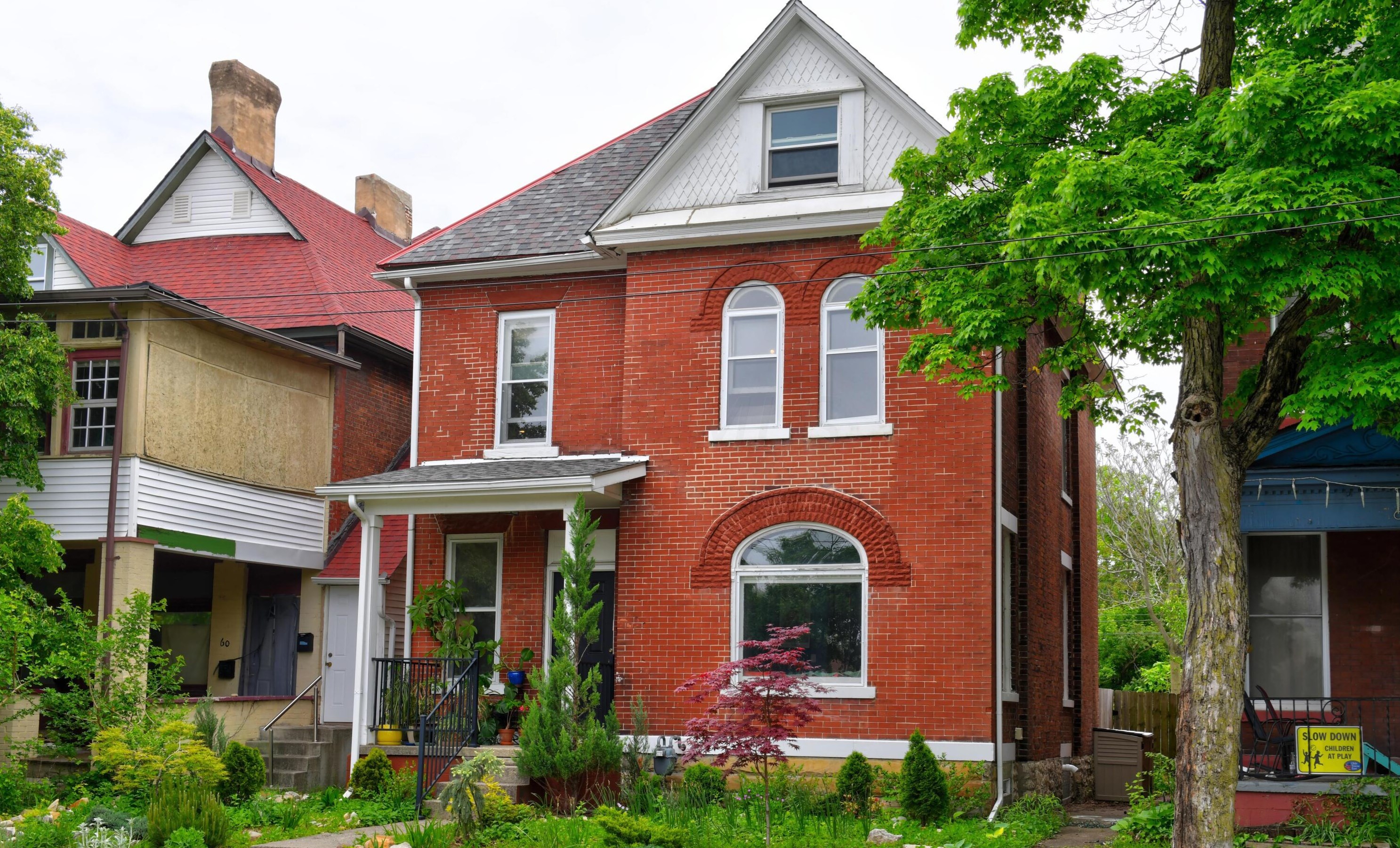 62 Ohio Ave, Columbus OH  43203-1949 exterior