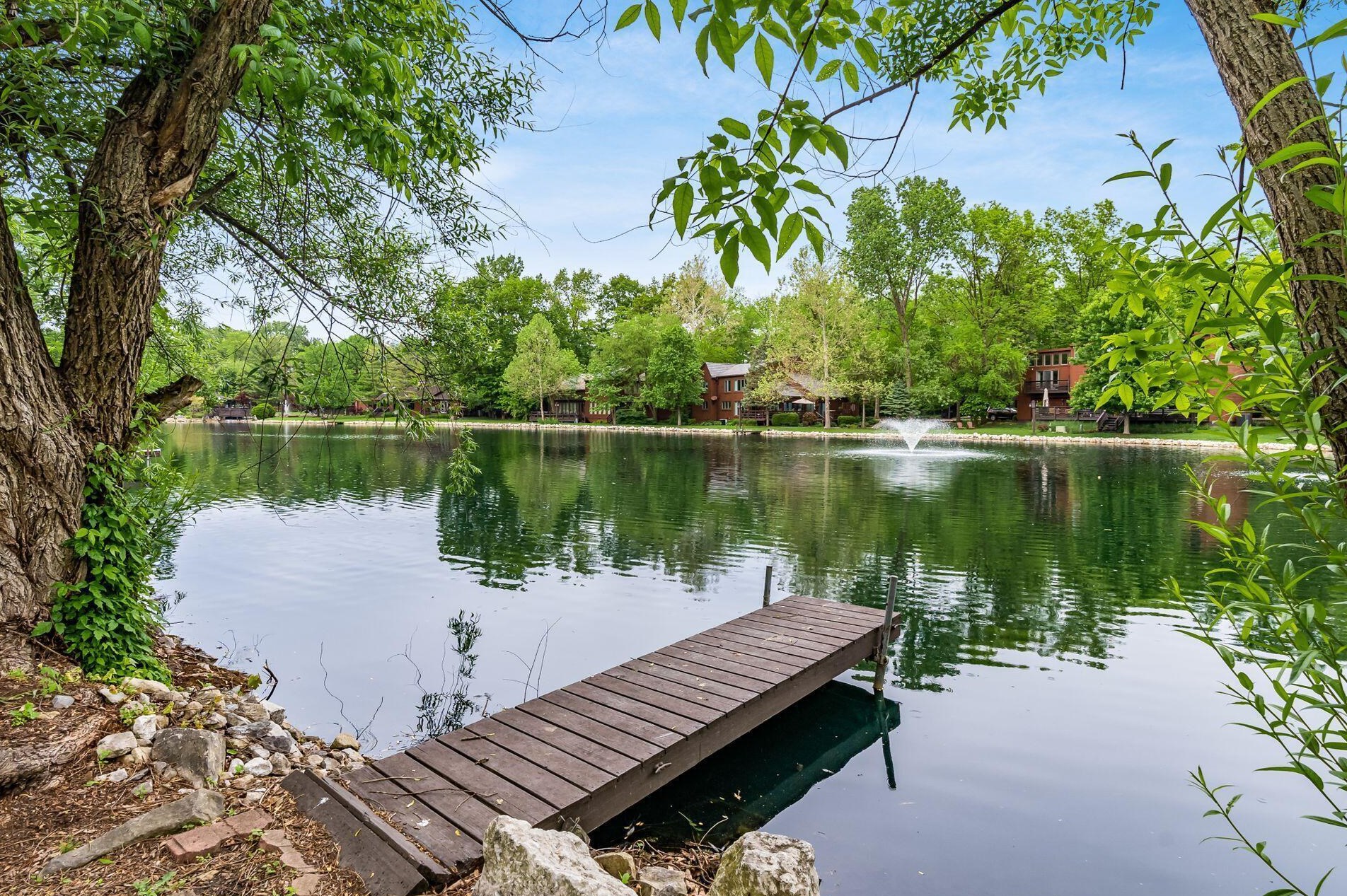 354 Schrock Rd, Westerville OH  43081-3455 exterior