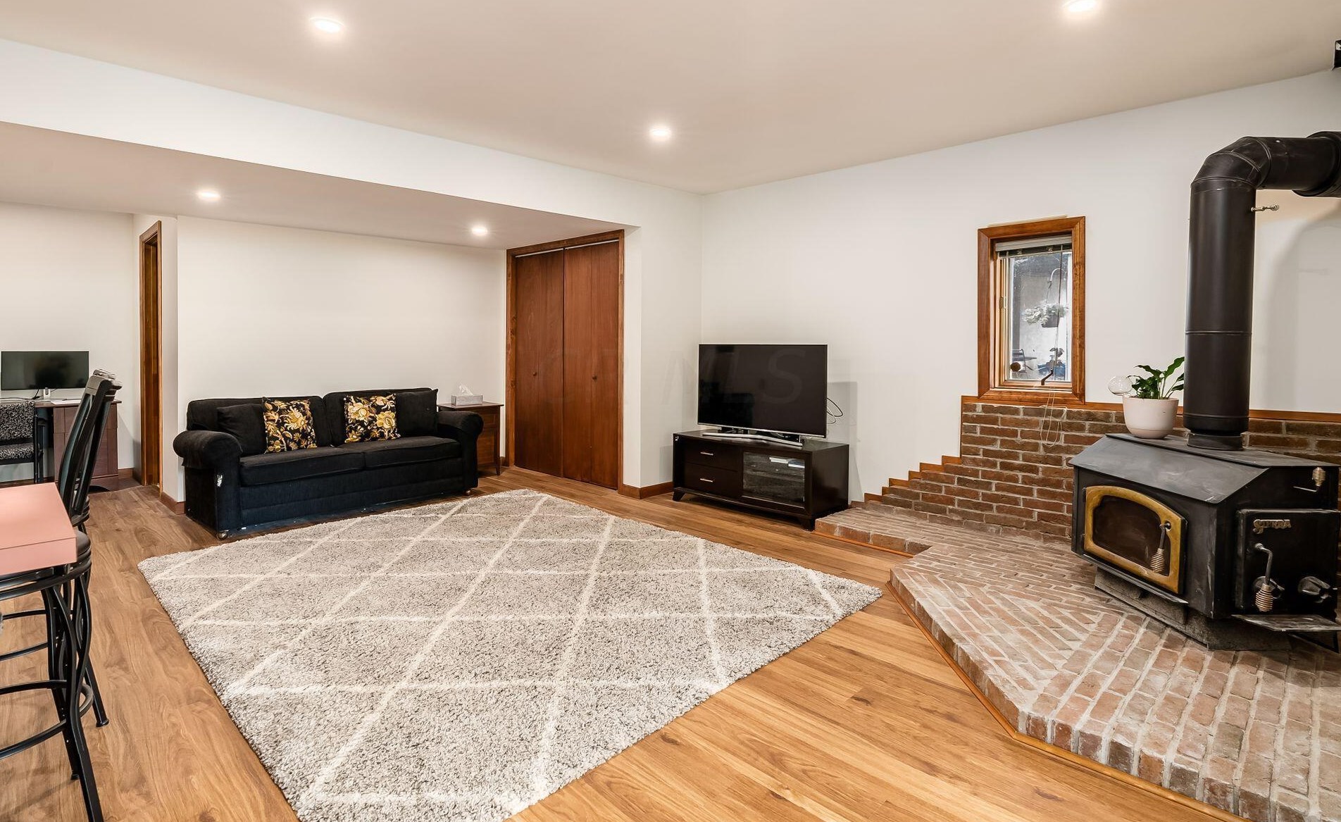 354 Schrock Rd, Westerville OH  43081-3455 exterior