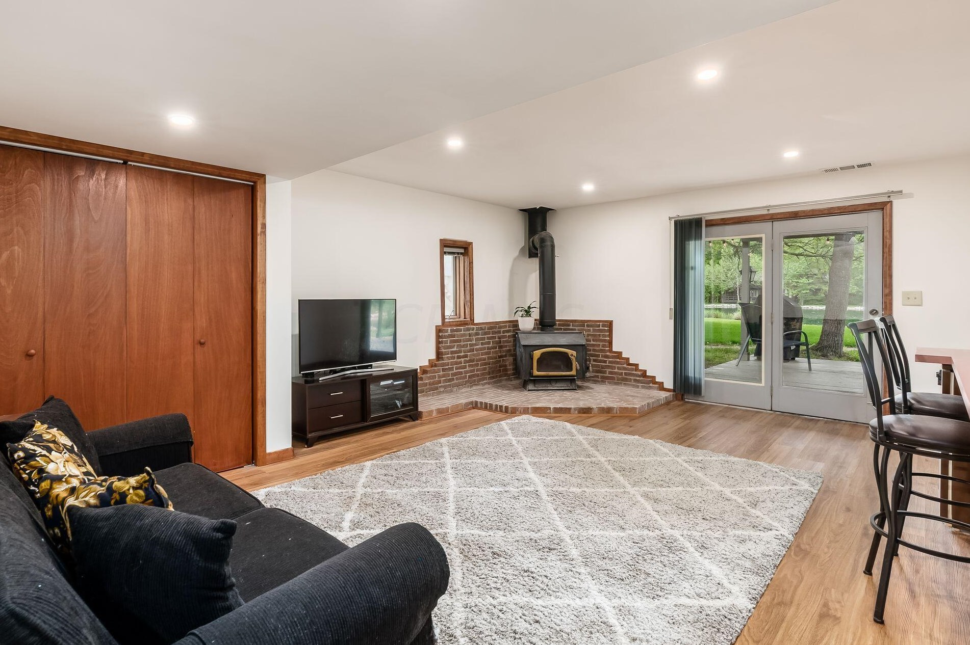 354 Schrock Rd, Westerville OH  43081-3455 exterior