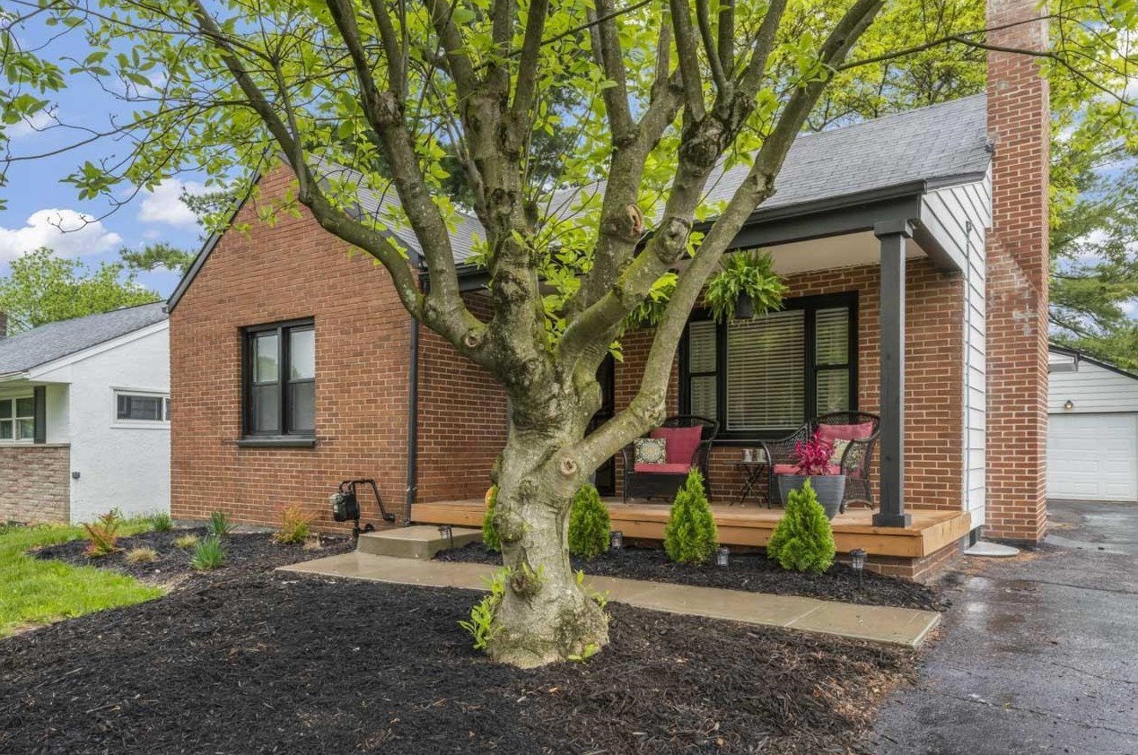 1659 Linwood Ave, Columbus OH  43207-1430 exterior