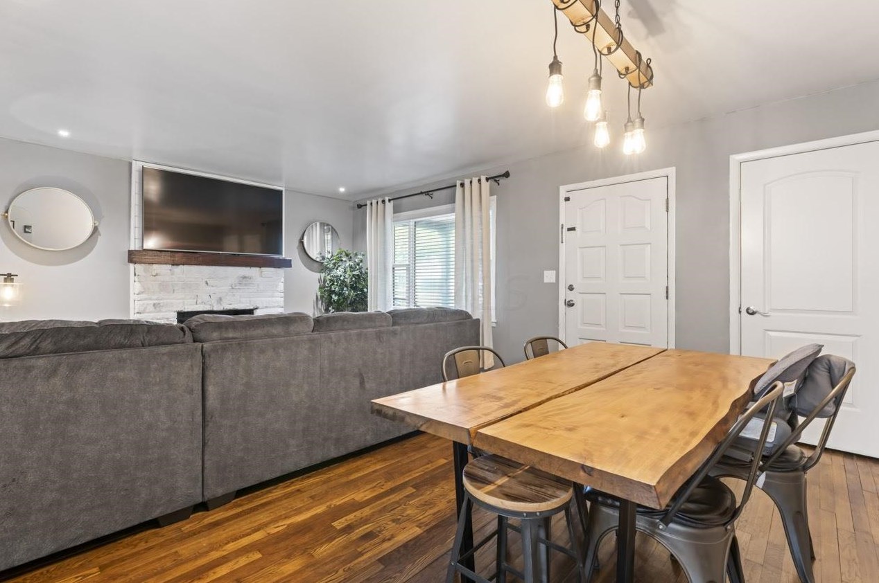 1659 Linwood Ave, Columbus OH  43207-1430 exterior