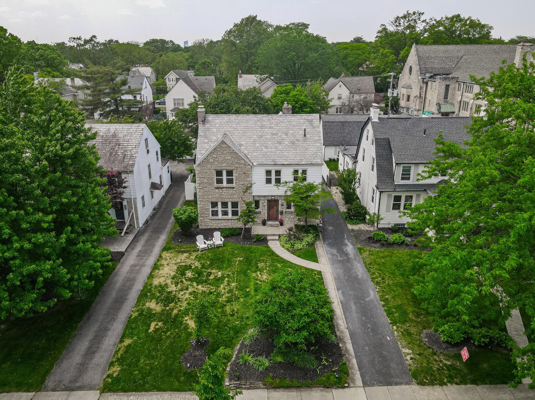 49 Remington Rd, Columbus OH  43209-1442 exterior