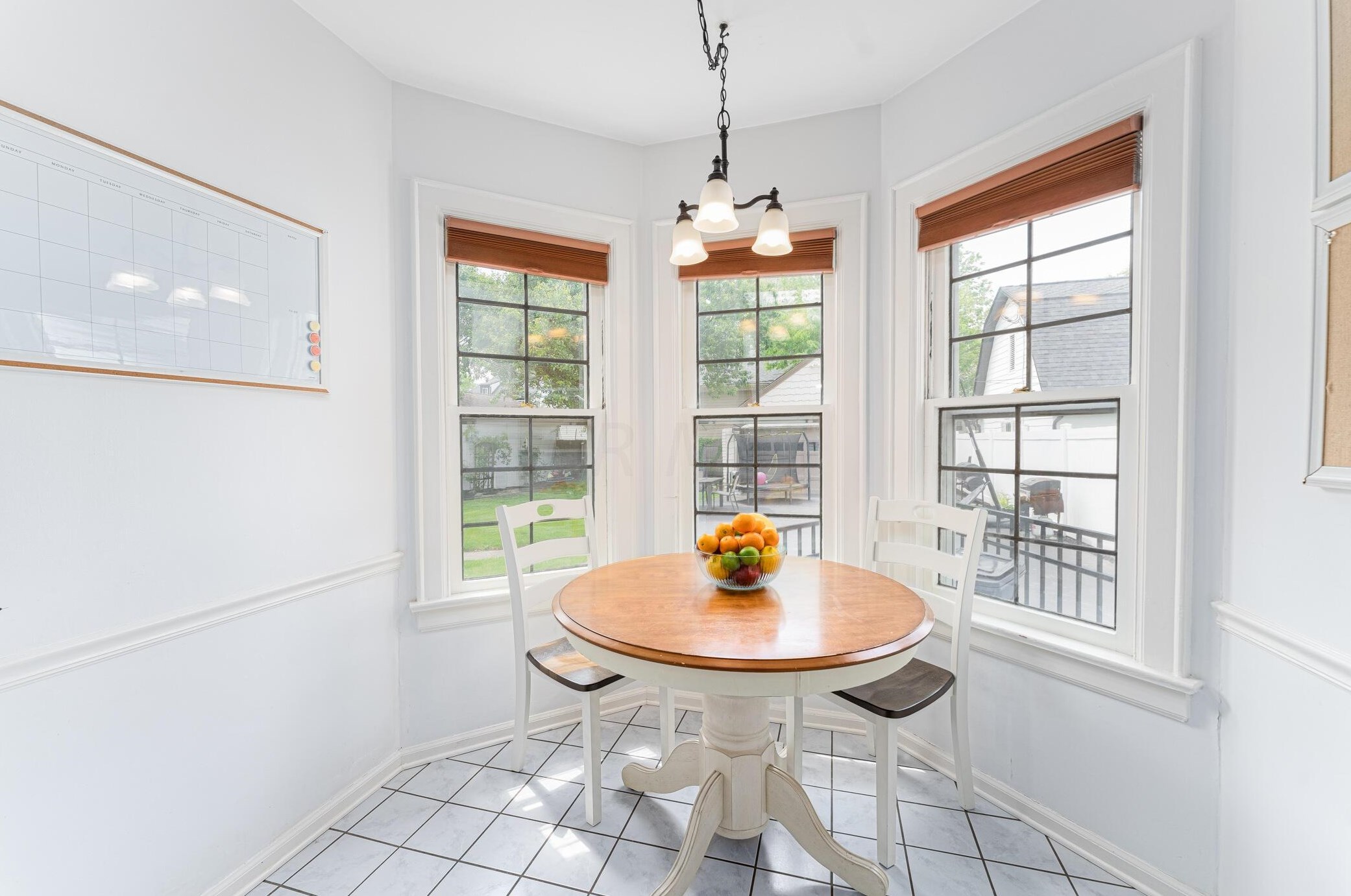 49 Remington Rd, Columbus OH  43209-1442 exterior