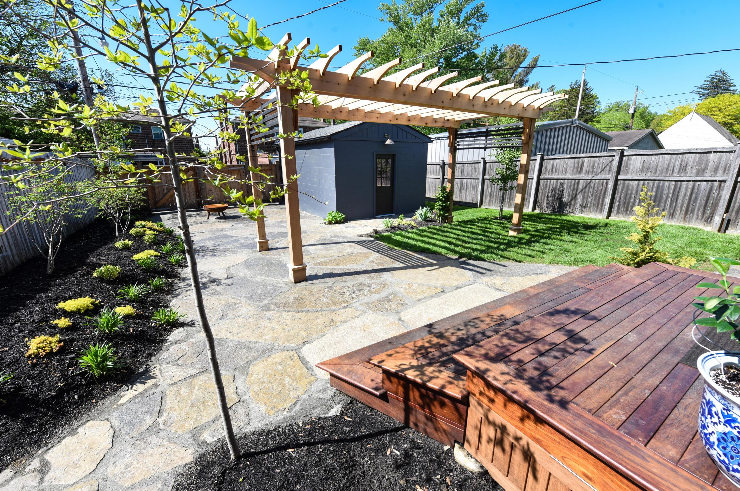 2813 Bryden Rd, Columbus OH  43209-2249 exterior