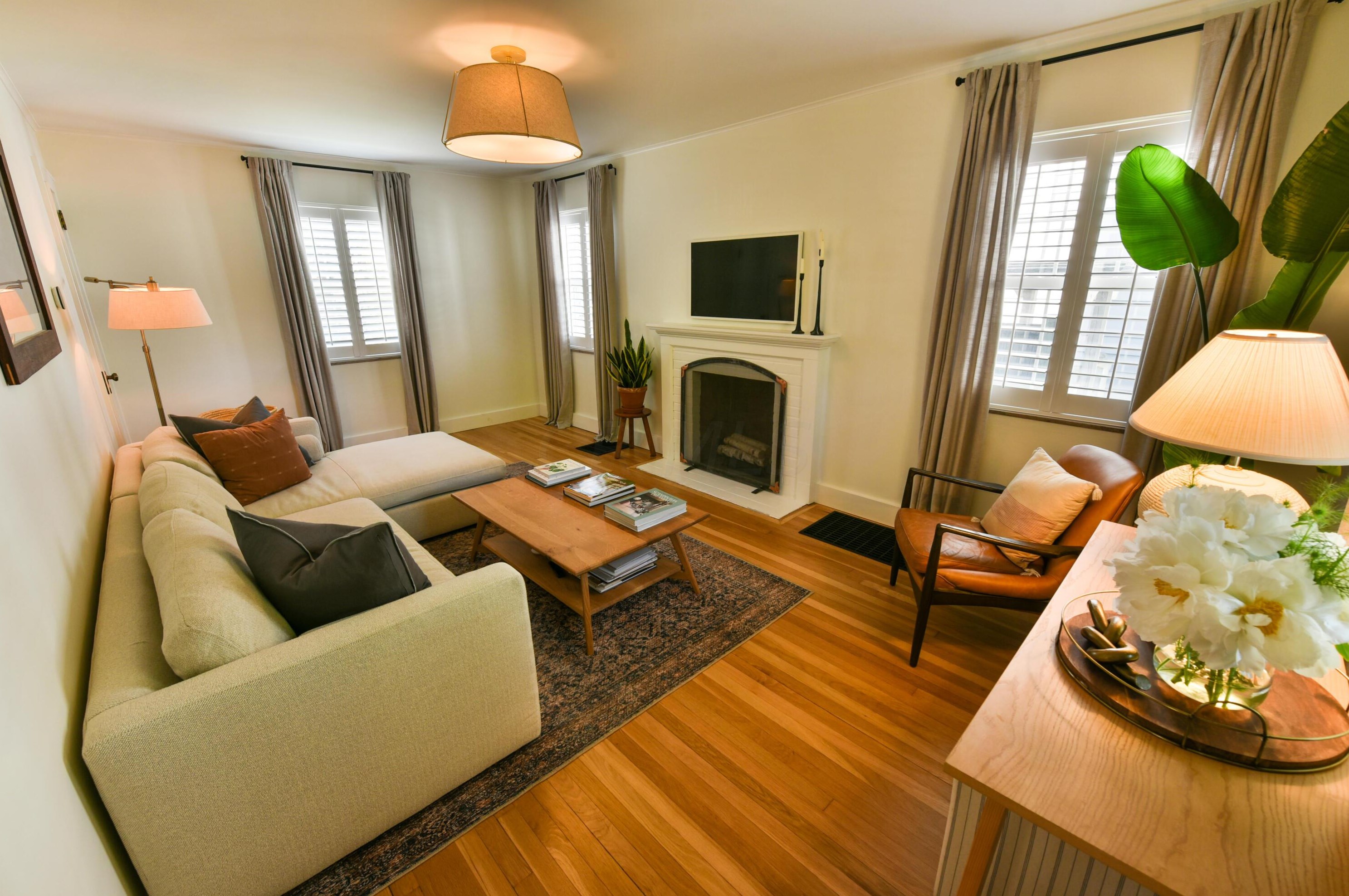 2813 Bryden Rd, Columbus OH  43209-2249 exterior