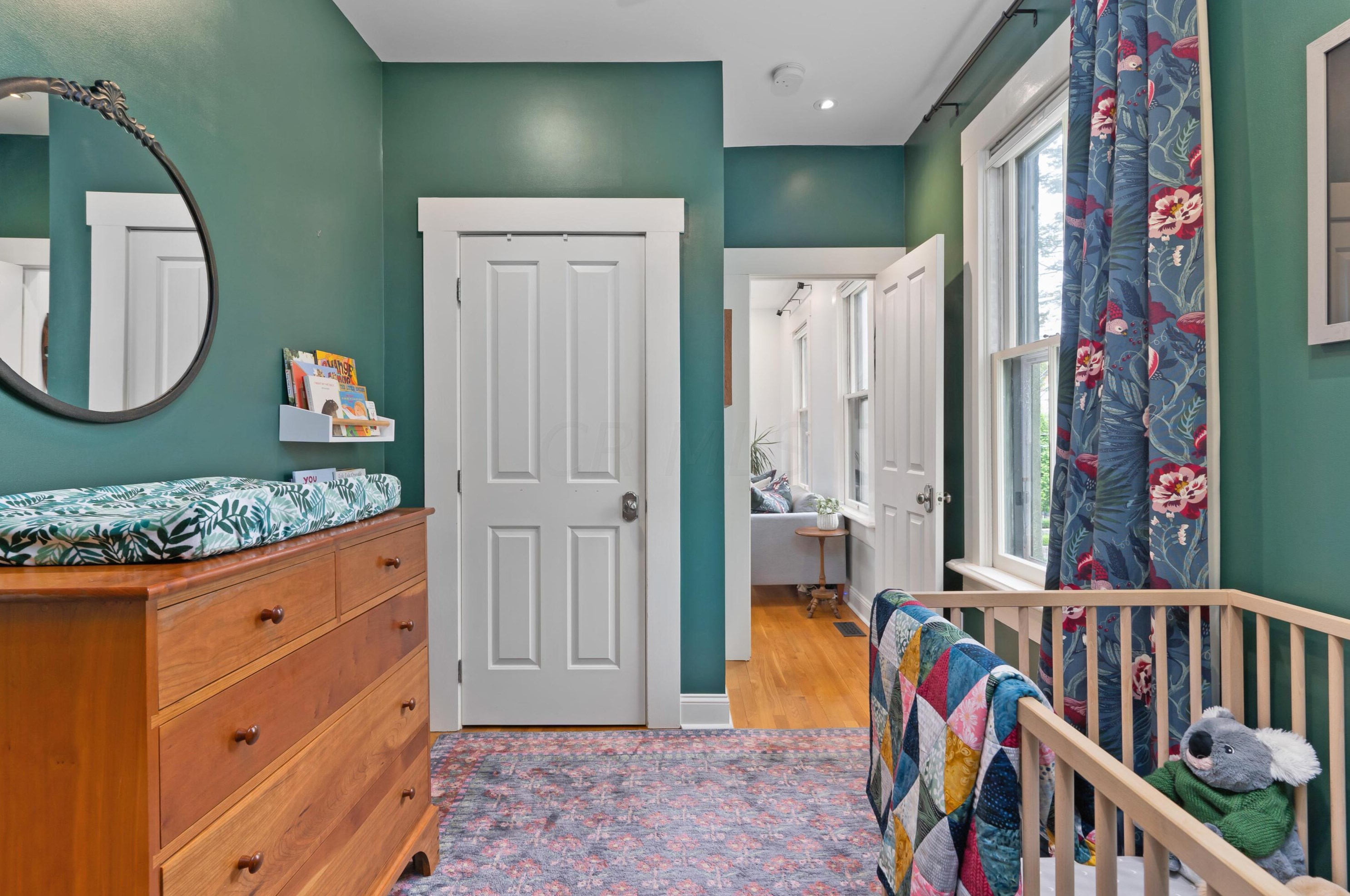 173 Sycamore St, Columbus OH  43215-5617 exterior