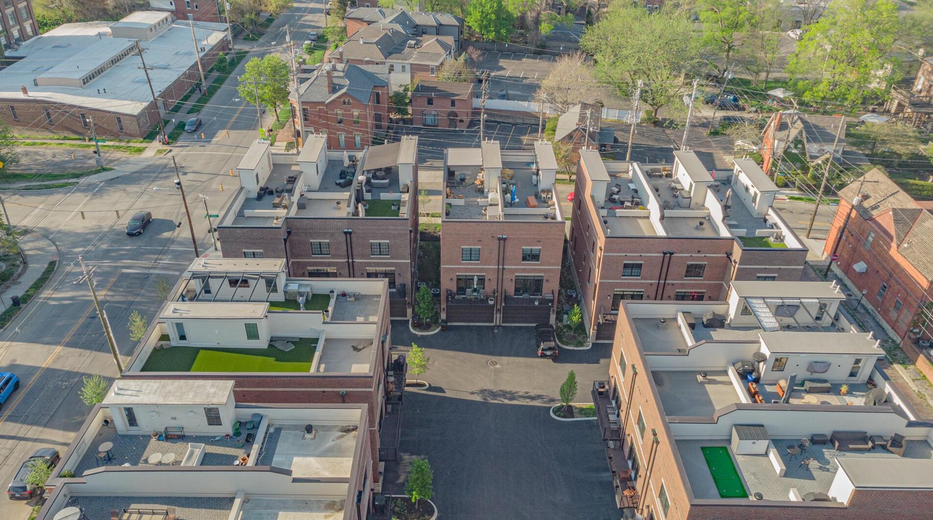 33 Whittier St, Columbus OH 43206-2943 exterior