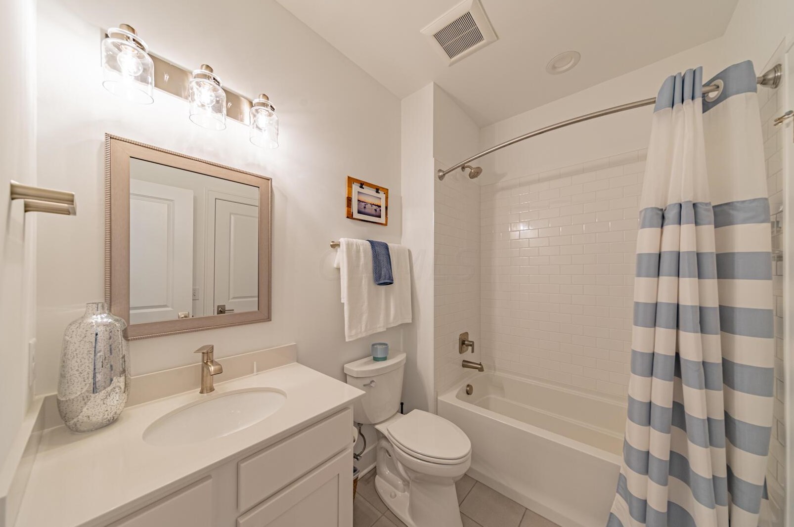 33 Whittier St, Columbus OH 43206-2943 exterior