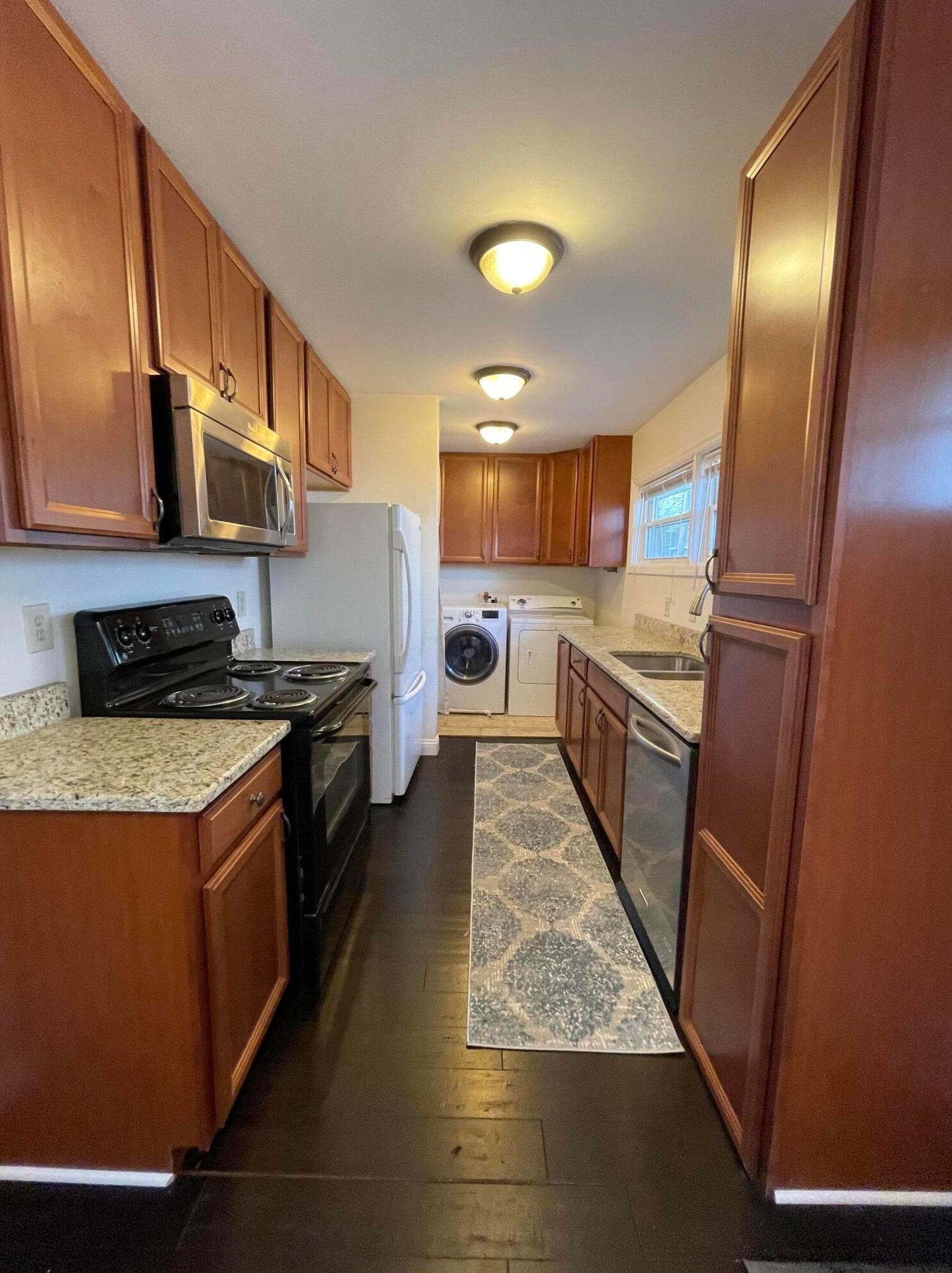 79 Gould Rd, Columbus OH 43209-1933 exterior