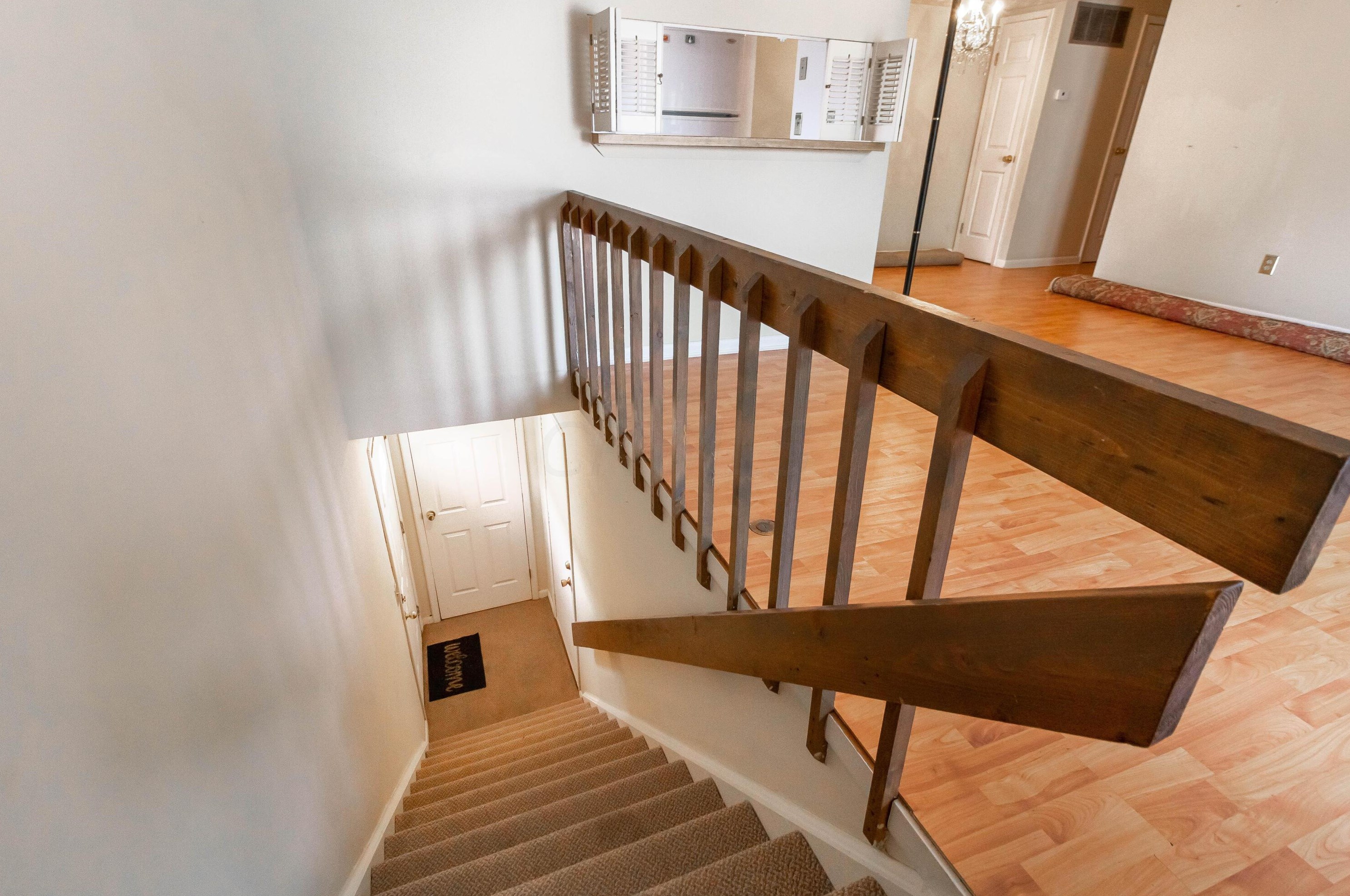 2471 Natchez Dr, Columbus OH 43209-3305 exterior