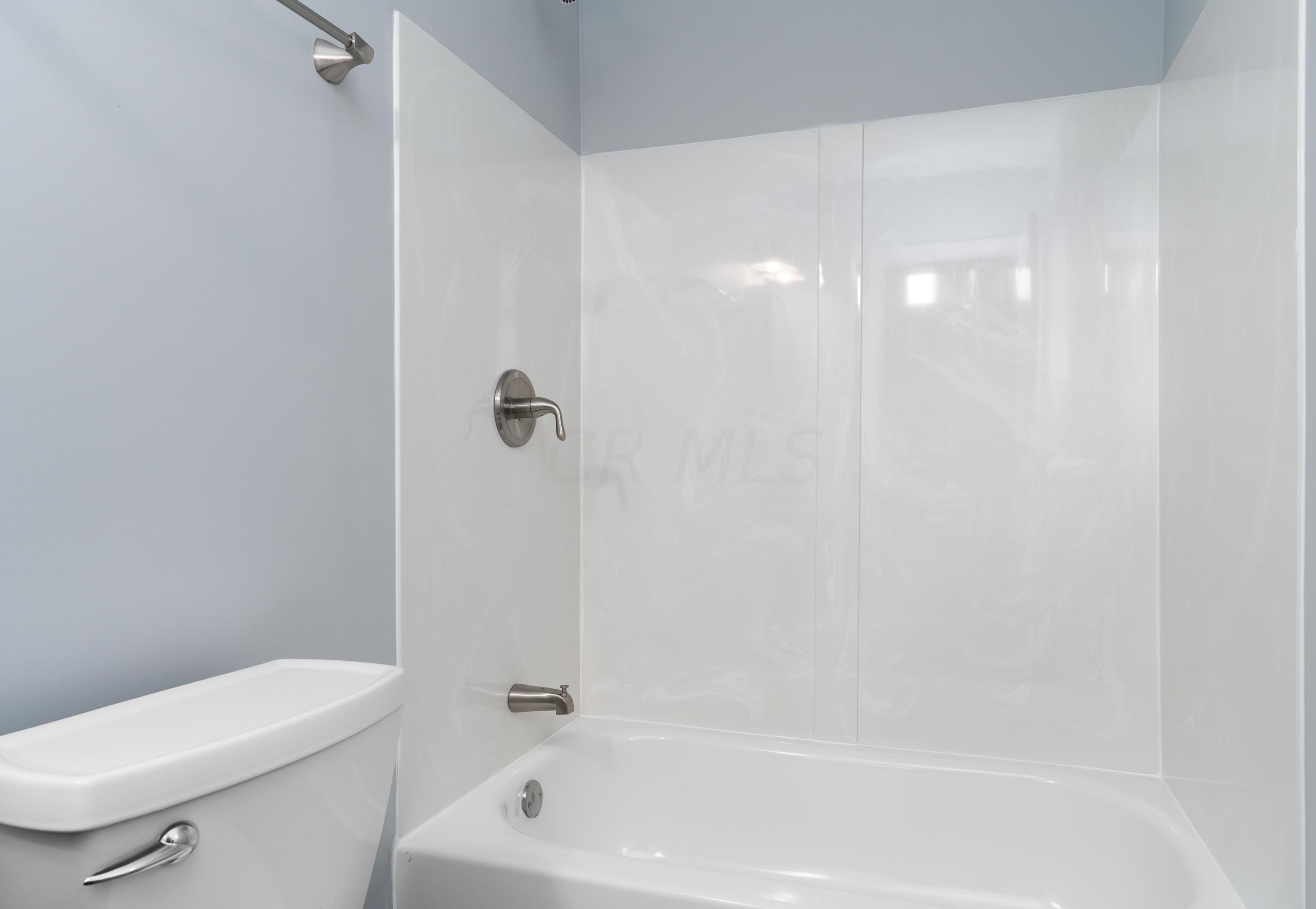 203 Hawkes Ave, Columbus OH  43223-1533 exterior