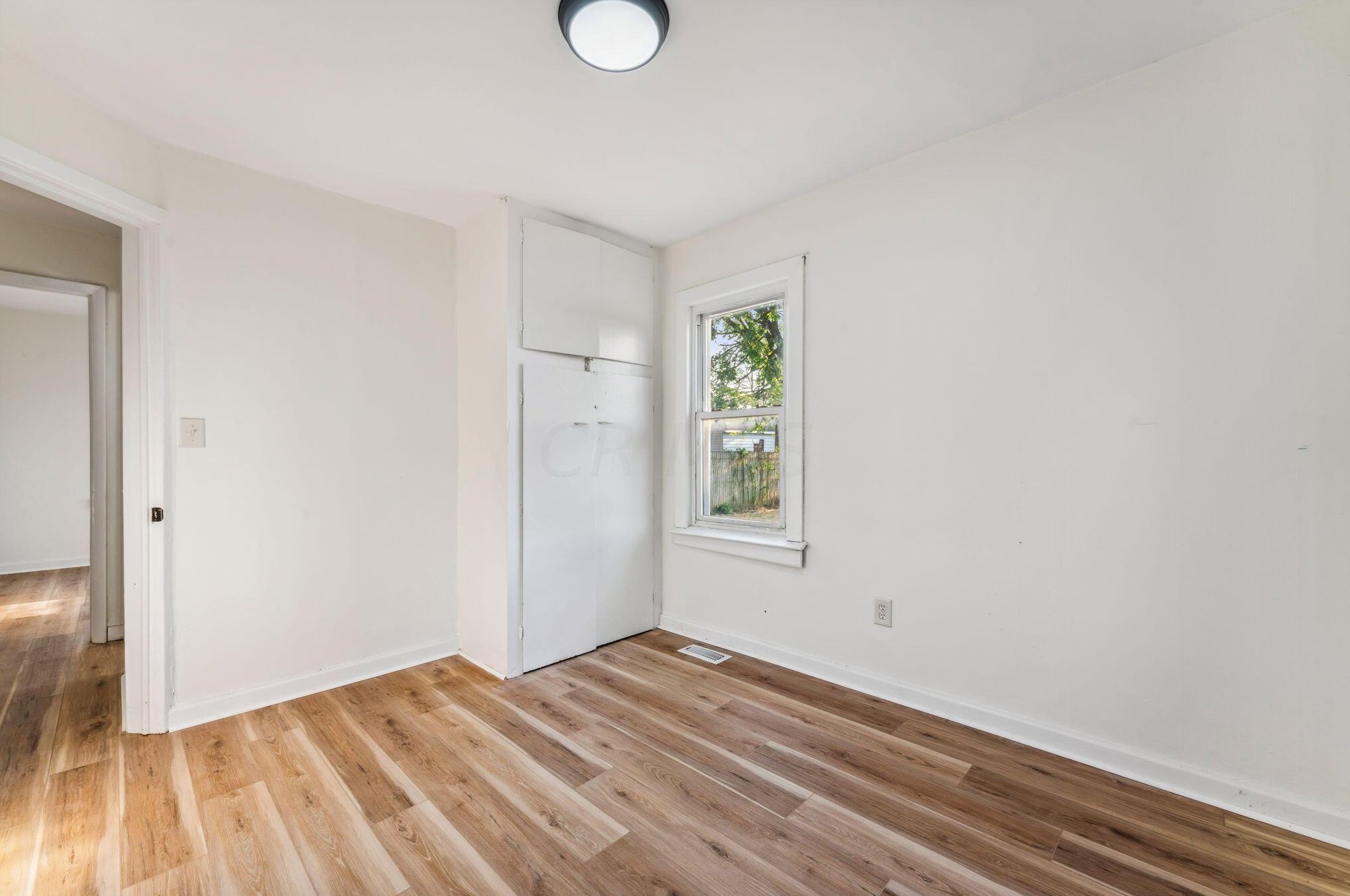 2339 Pontiac St, Columbus OH  43211-2049 exterior