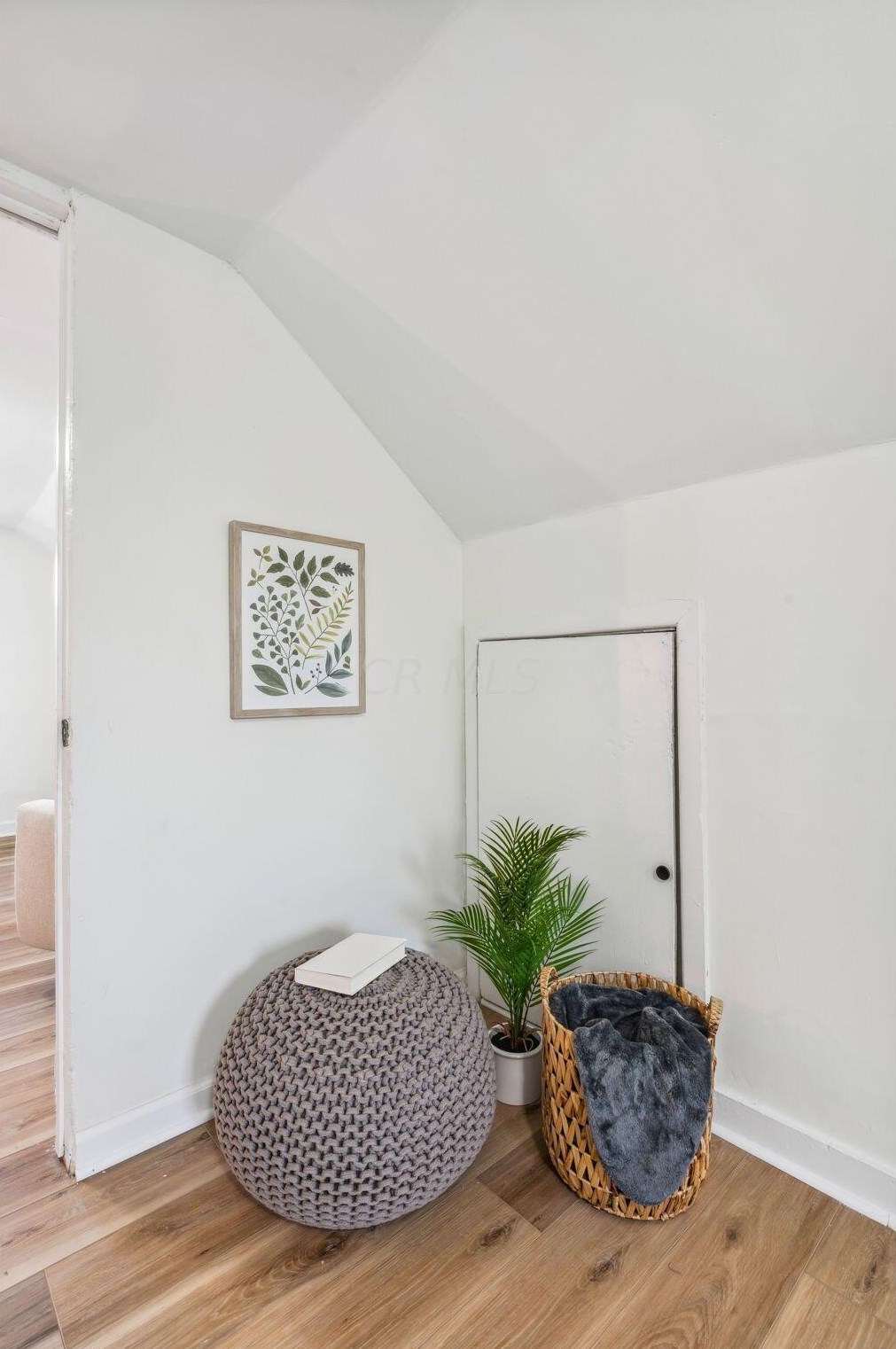 2339 Pontiac St, Columbus OH  43211-2049 exterior