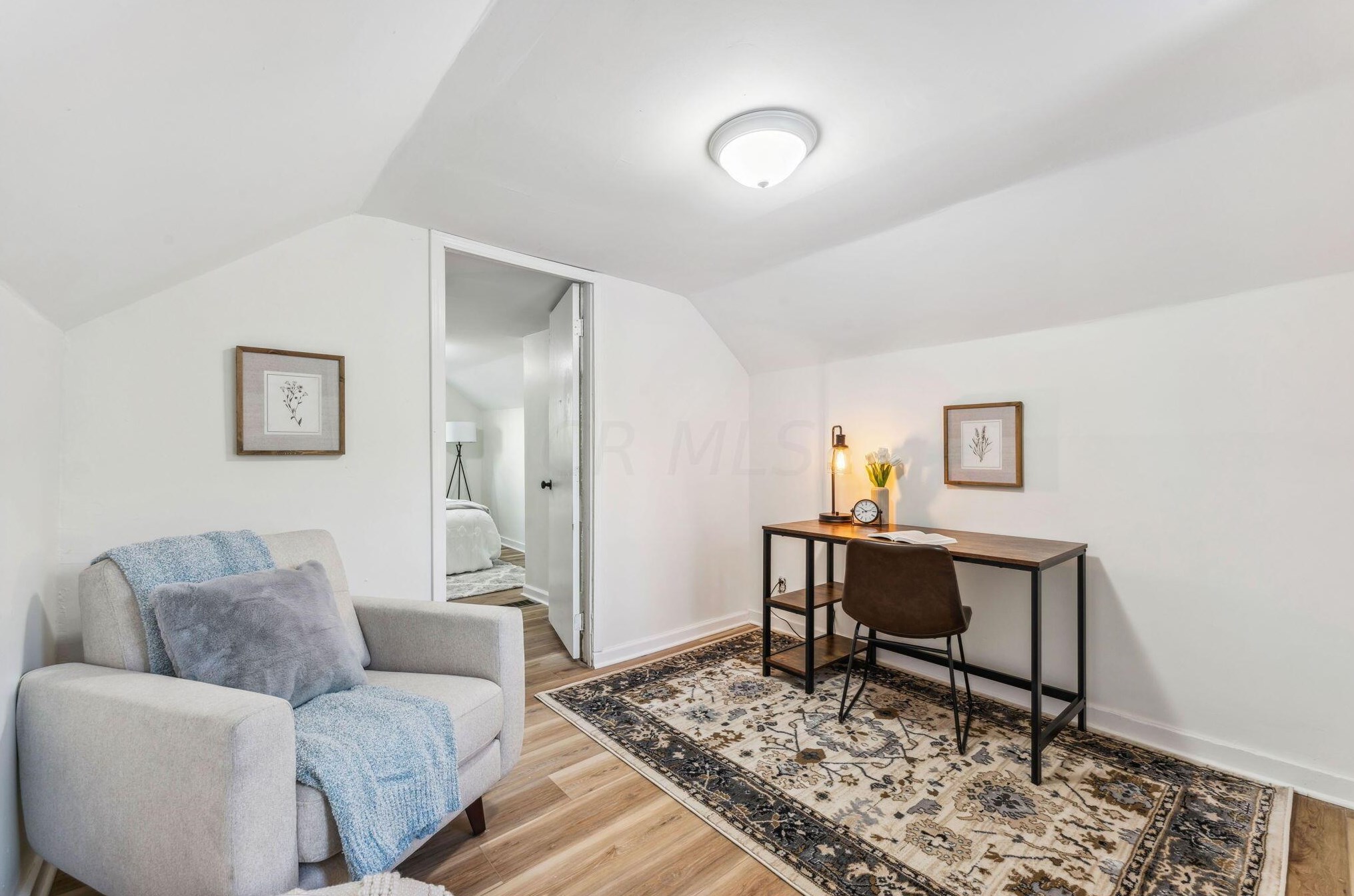 2339 Pontiac St, Columbus OH  43211-2049 exterior