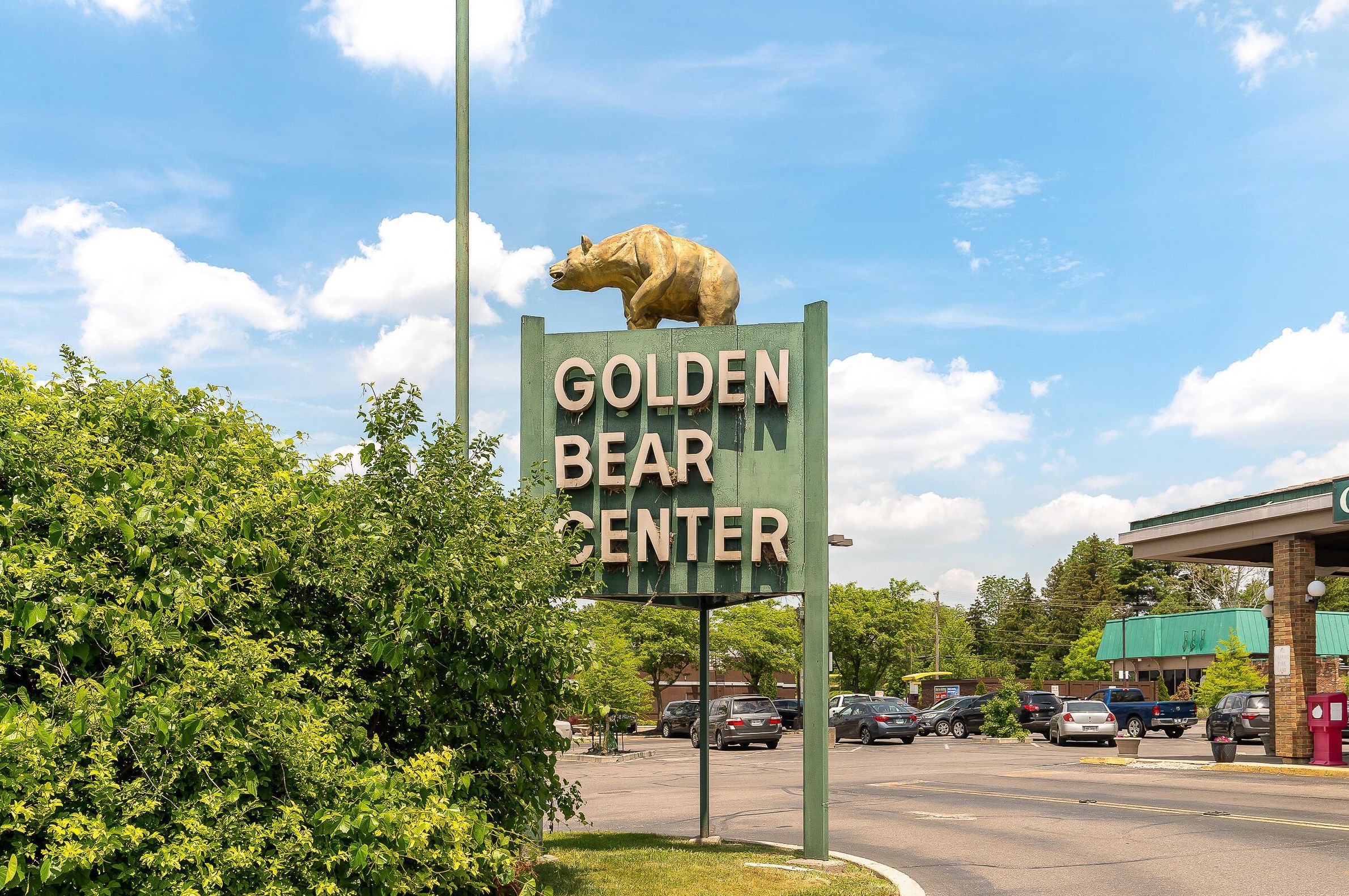 2060 Glenmere Rd, Columbus OH  43220-4808 exterior