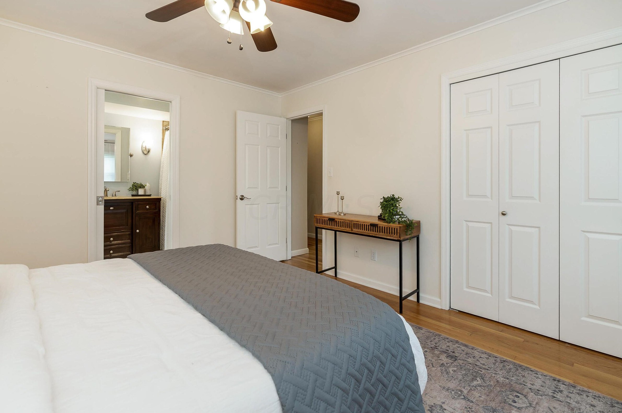 2060 Glenmere Rd, Columbus OH  43220-4808 exterior