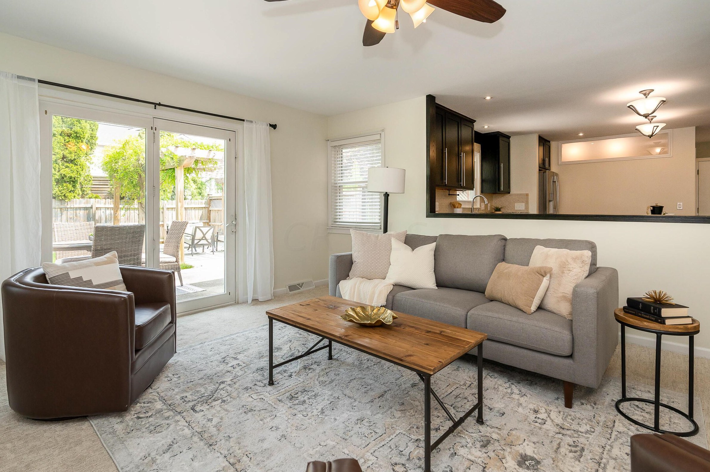 2060 Glenmere Rd, Columbus OH  43220-4808 exterior