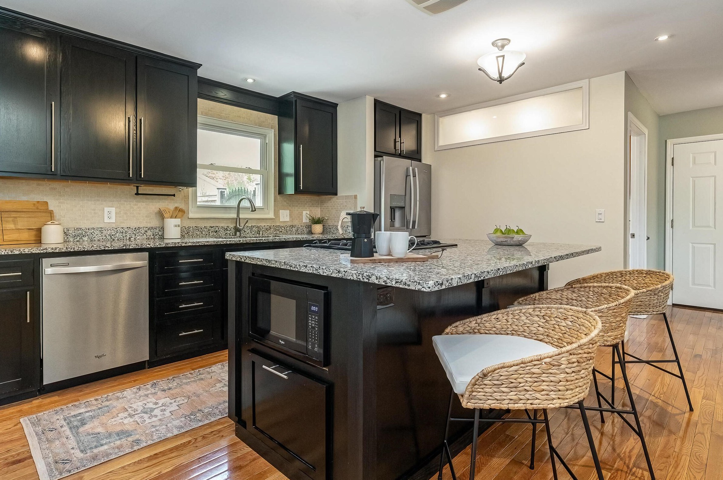 2060 Glenmere Rd, Columbus OH  43220-4808 exterior