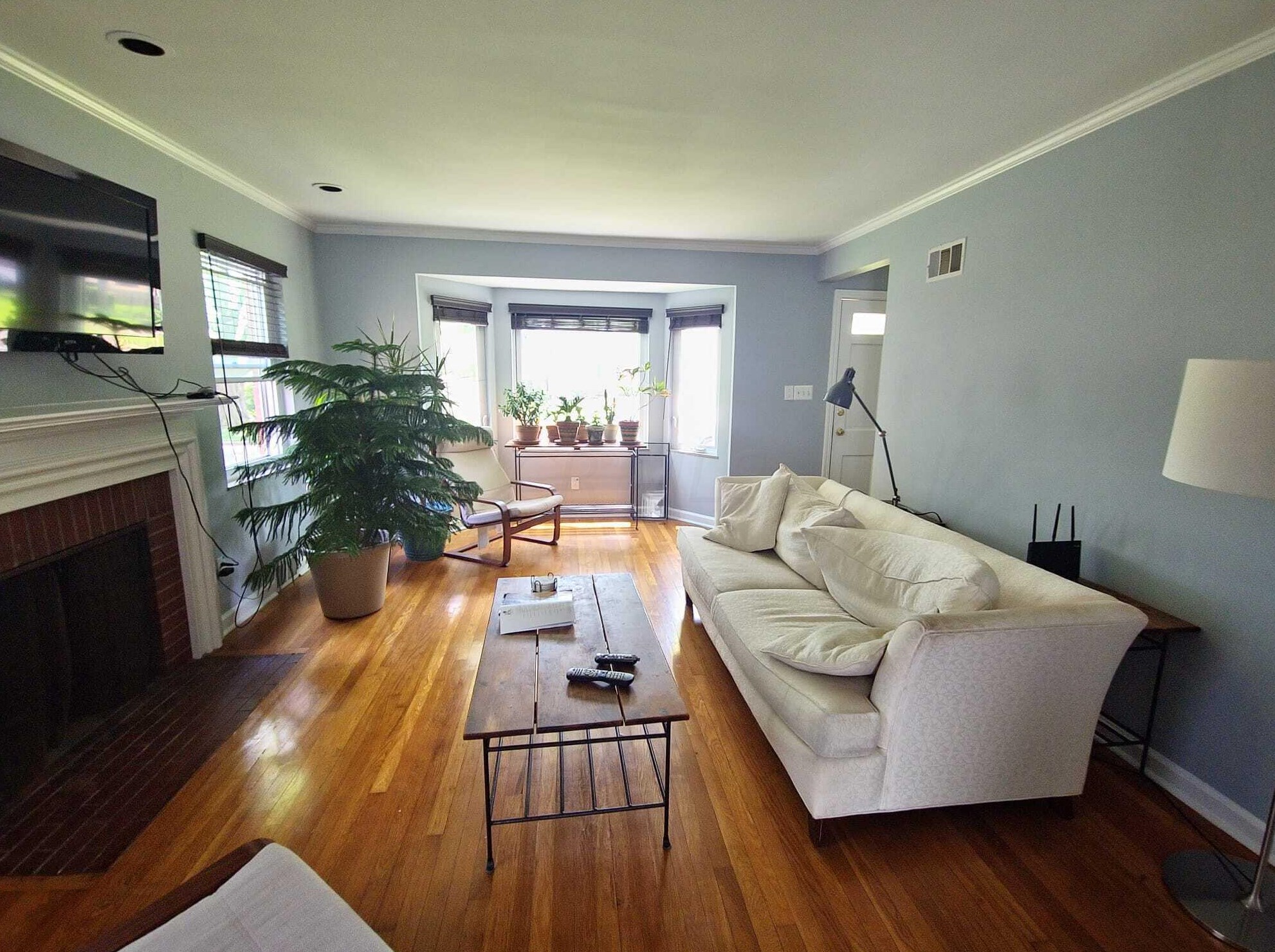 2532 Dover Rd, Columbus OH  43209-2923 exterior