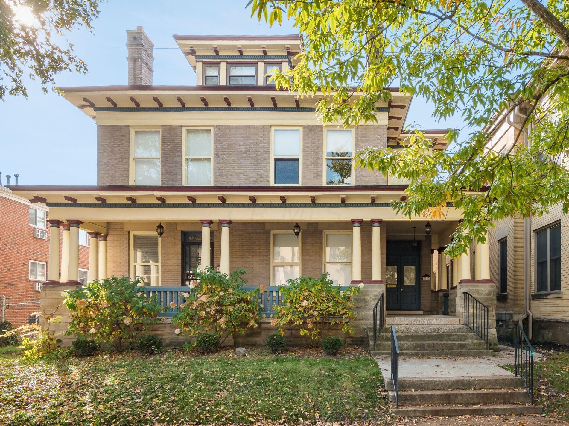 1063 Bryden Rd, Columbus OH 43205-1930 exterior