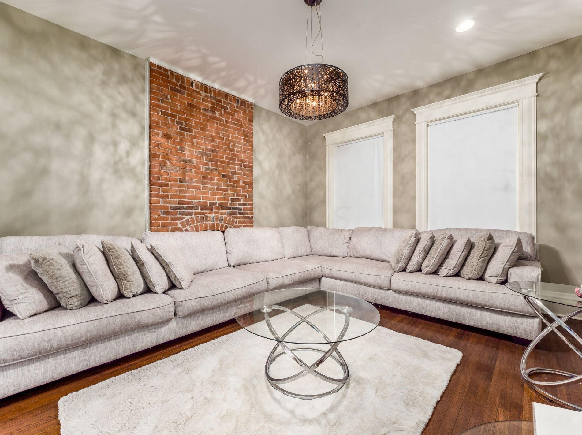 1063 Bryden Rd, Columbus OH 43205-1930 exterior