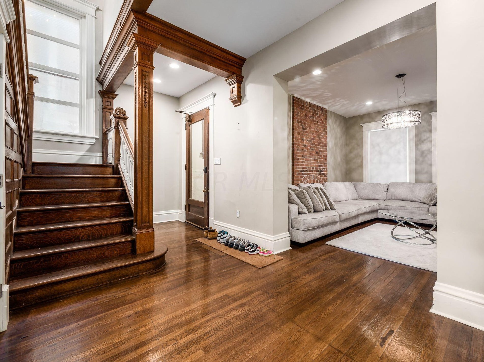 1063 Bryden Rd, Columbus OH 43205-1930 exterior