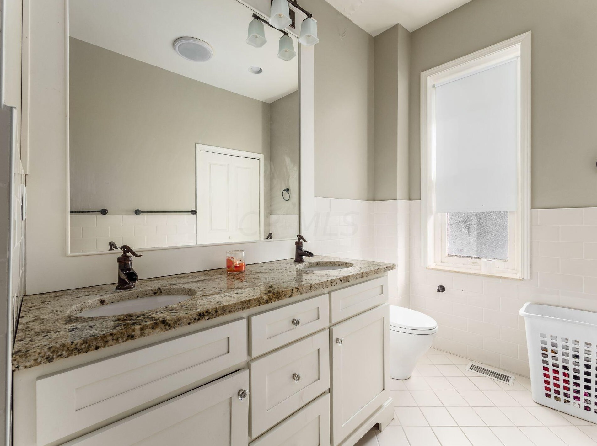 1063 Bryden Rd, Columbus OH 43205-1930 exterior