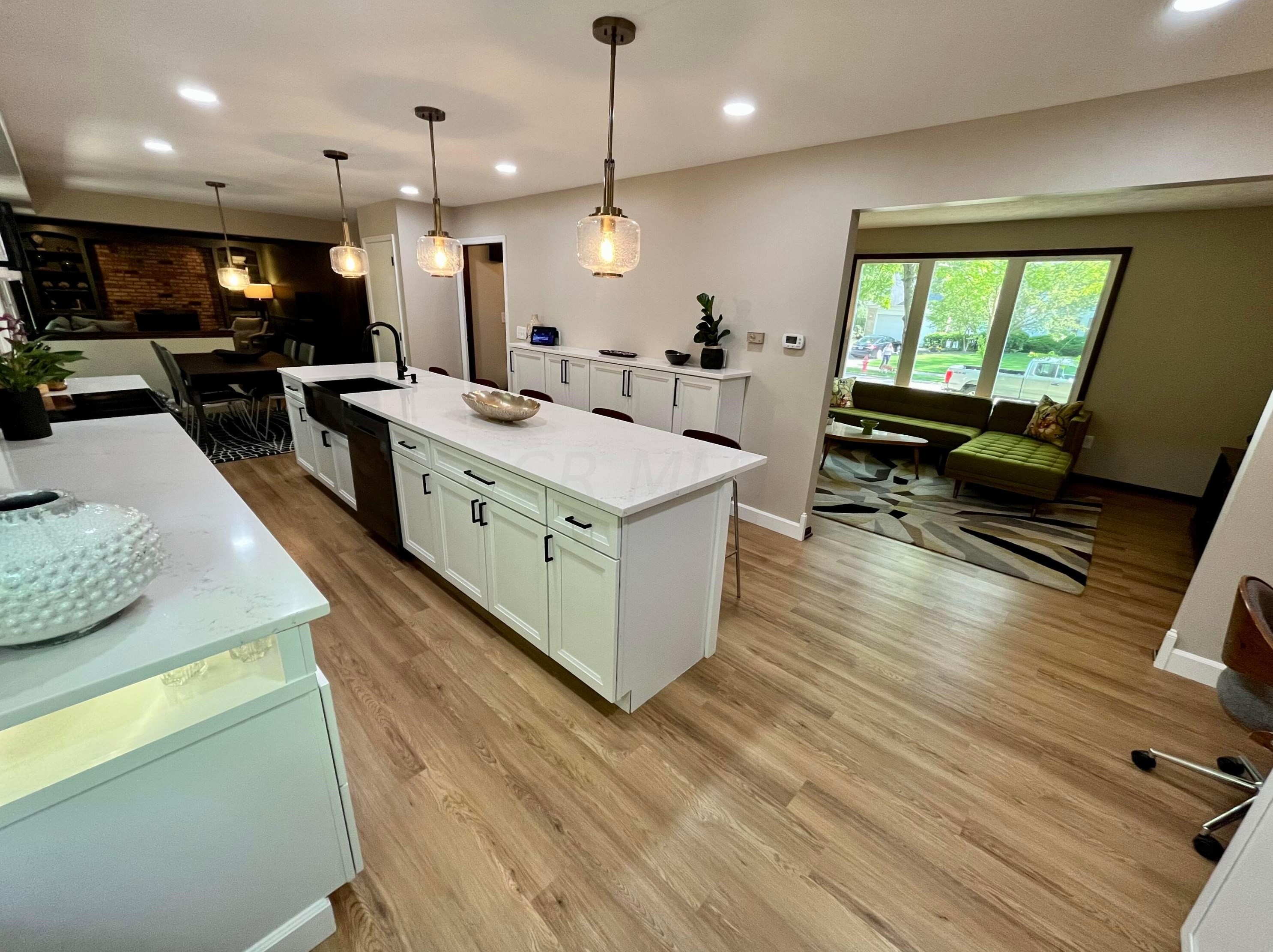 1005 Autumn Lake Ct, Westerville OH  43081-3110 exterior