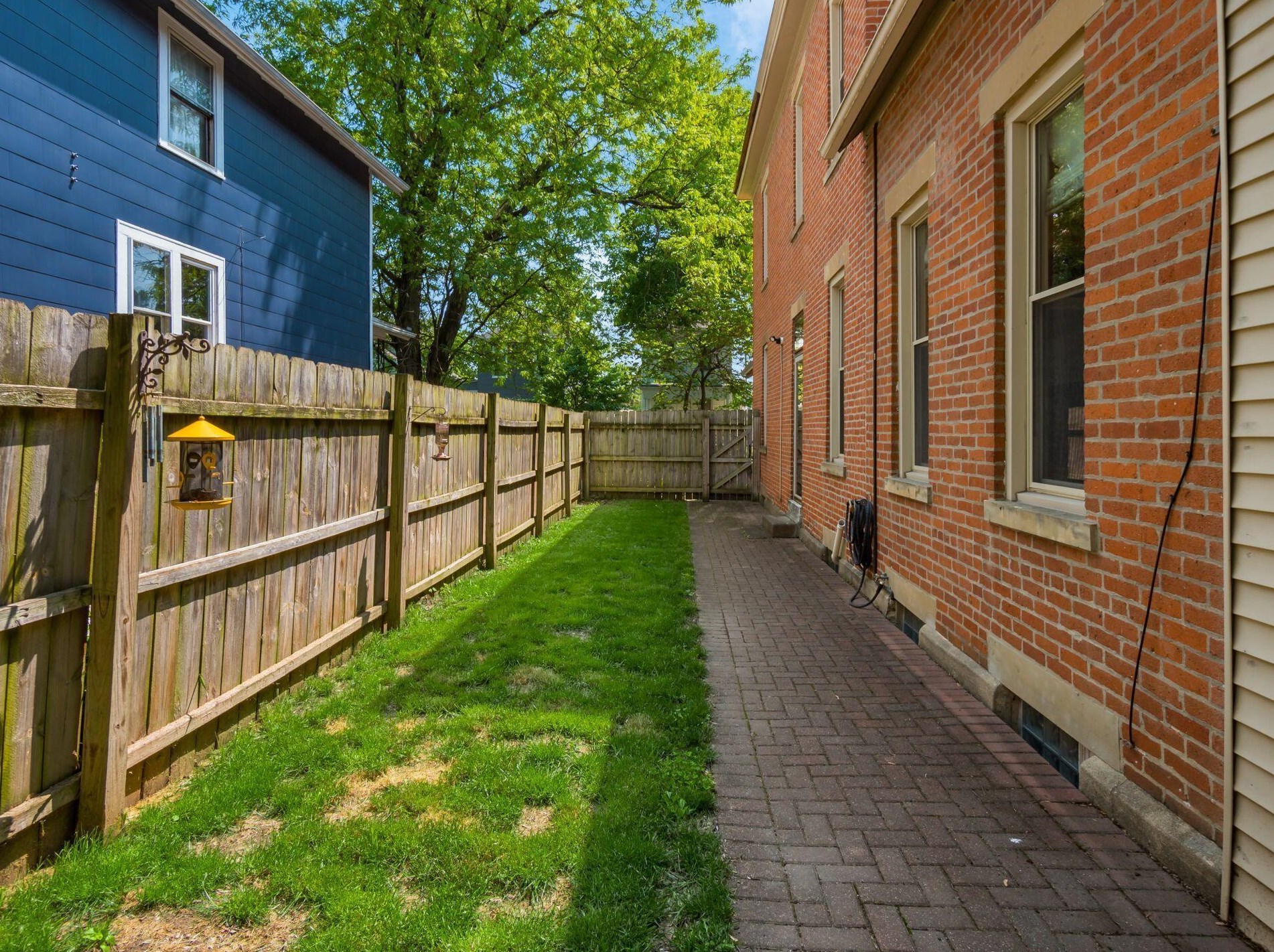 416 Stewart Ave, Columbus OH  43206-2730 exterior