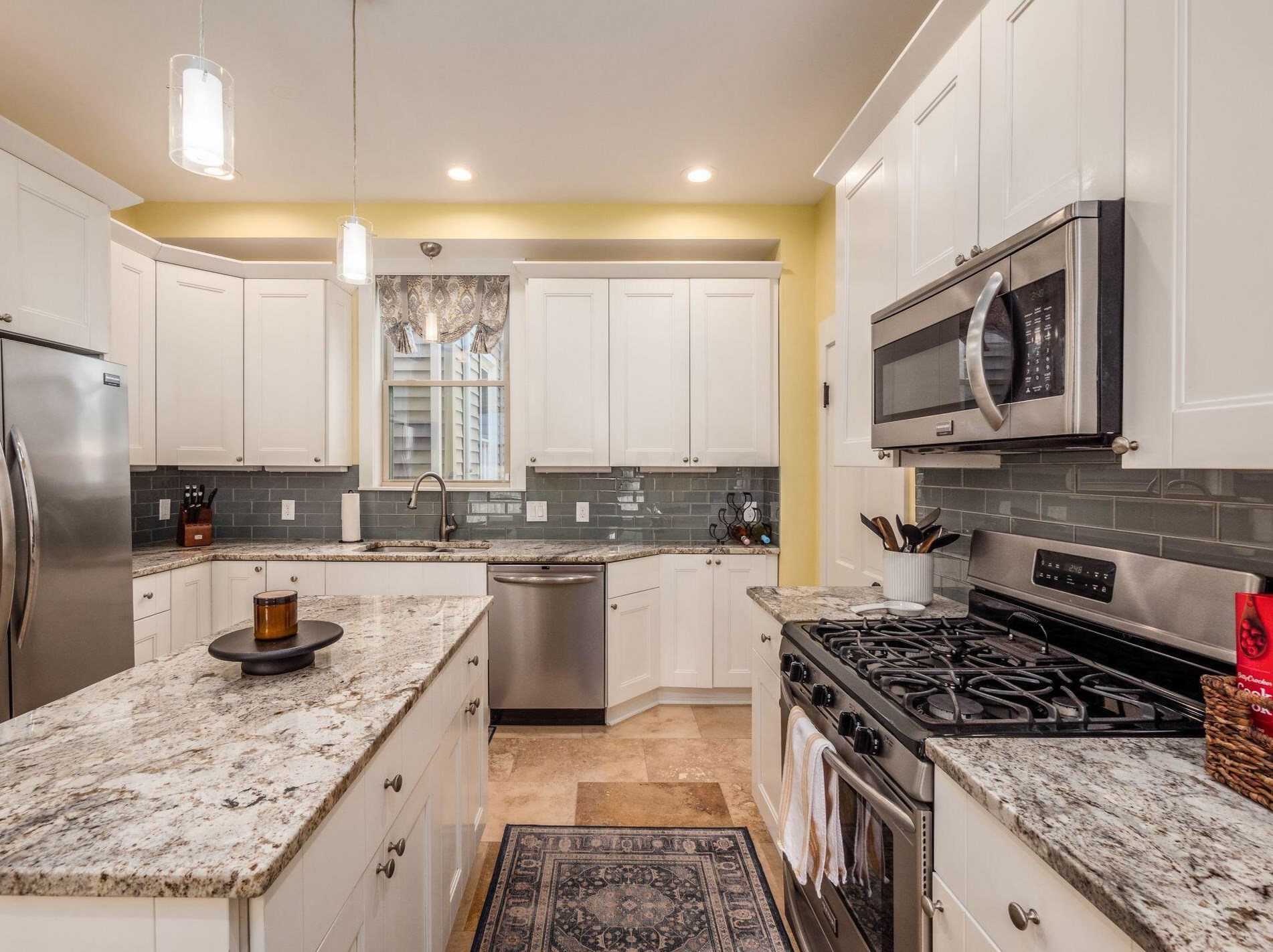 416 Stewart Ave, Columbus OH  43206-2730 exterior