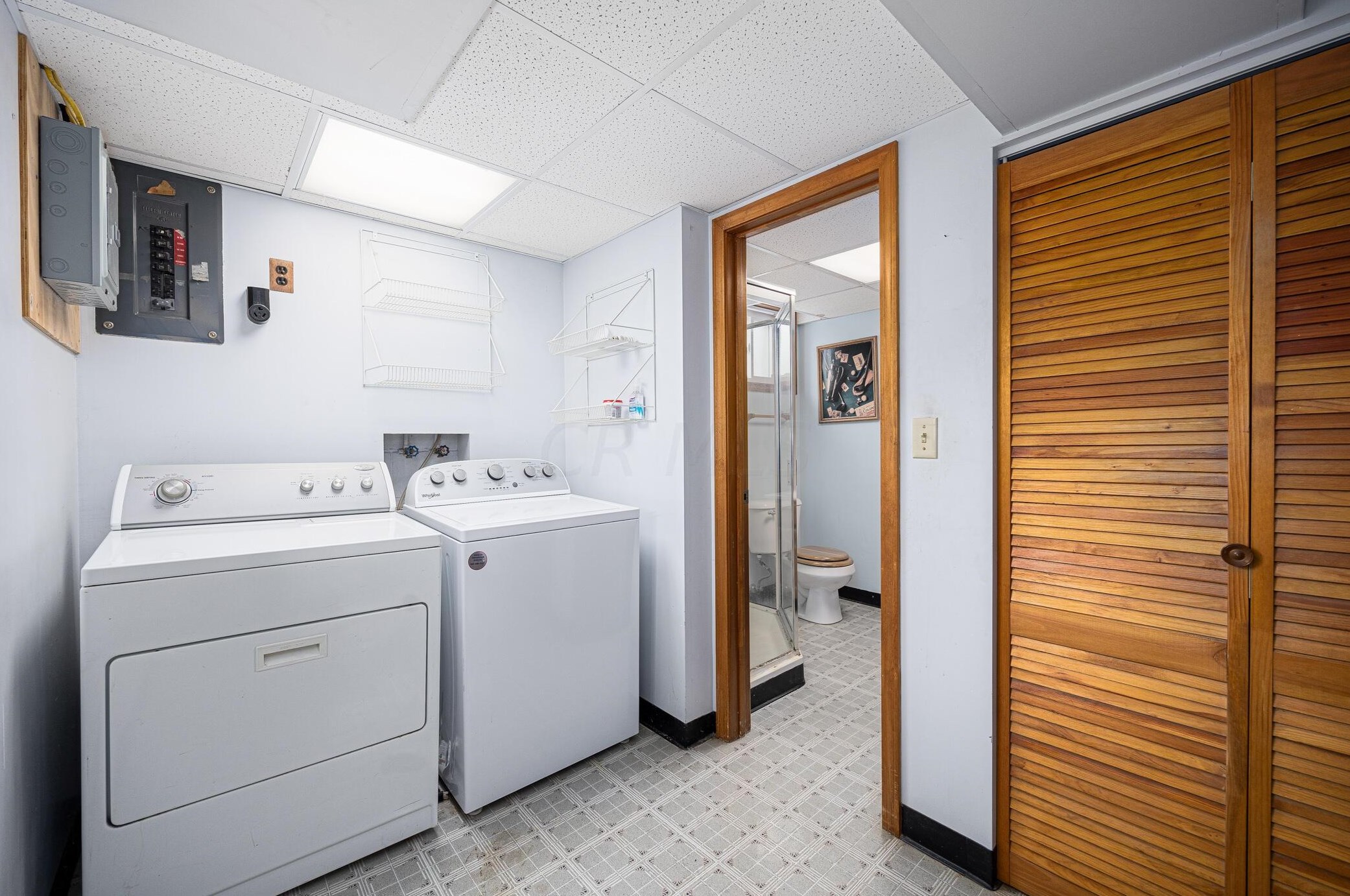 3872 Lynward Rd, Columbus OH 43228-3551 exterior