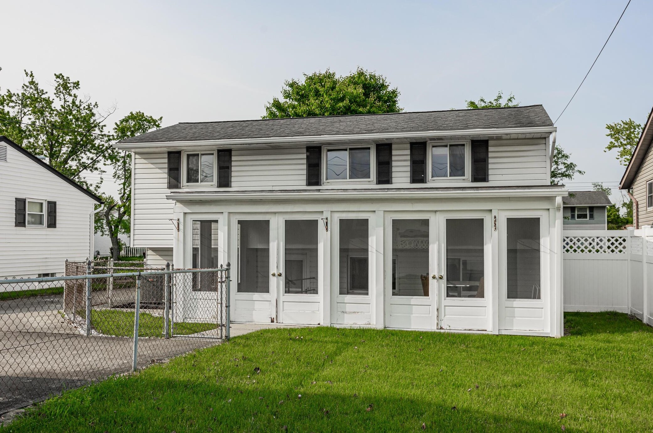 3872 Lynward Rd, Columbus OH 43228-3551 exterior