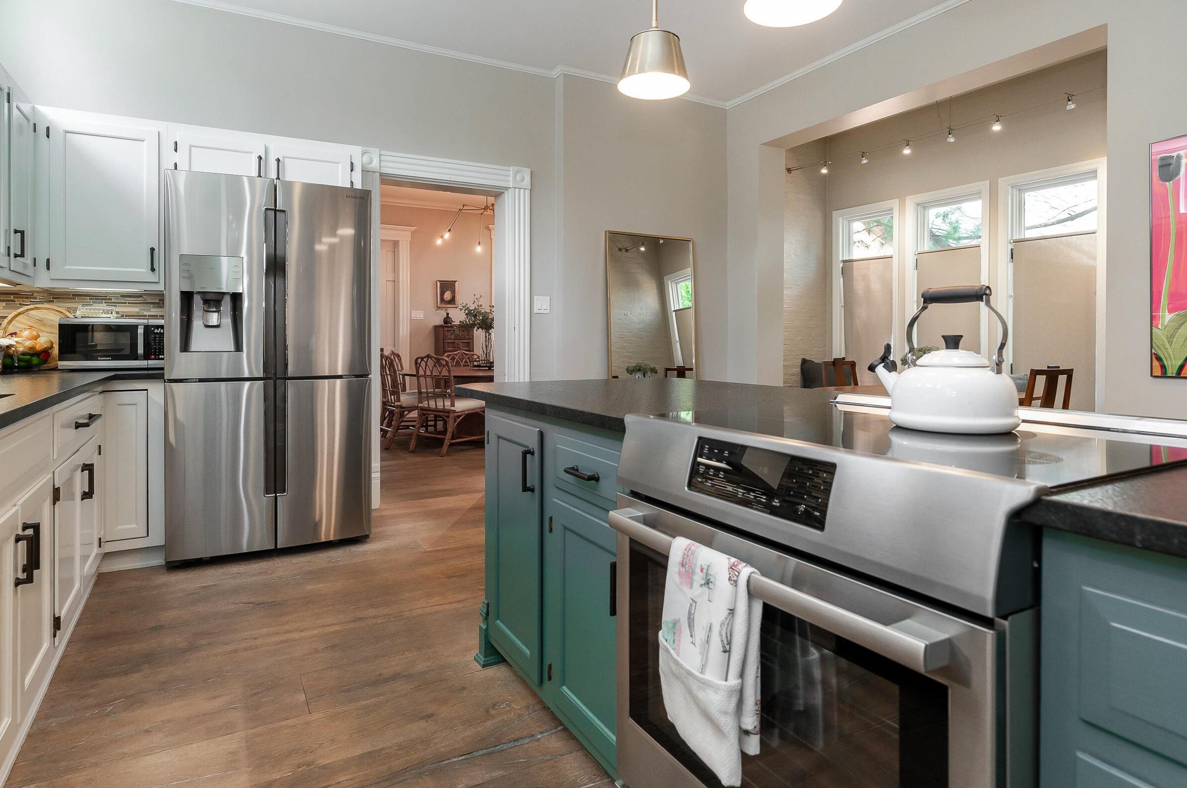 714 City Park Ave, Columbus OH 43206-1008 exterior