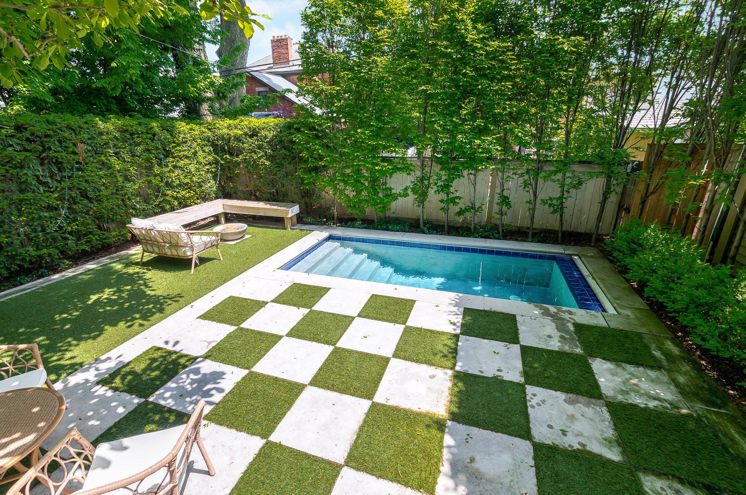 714 City Park Ave, Columbus OH 43206-1008 exterior